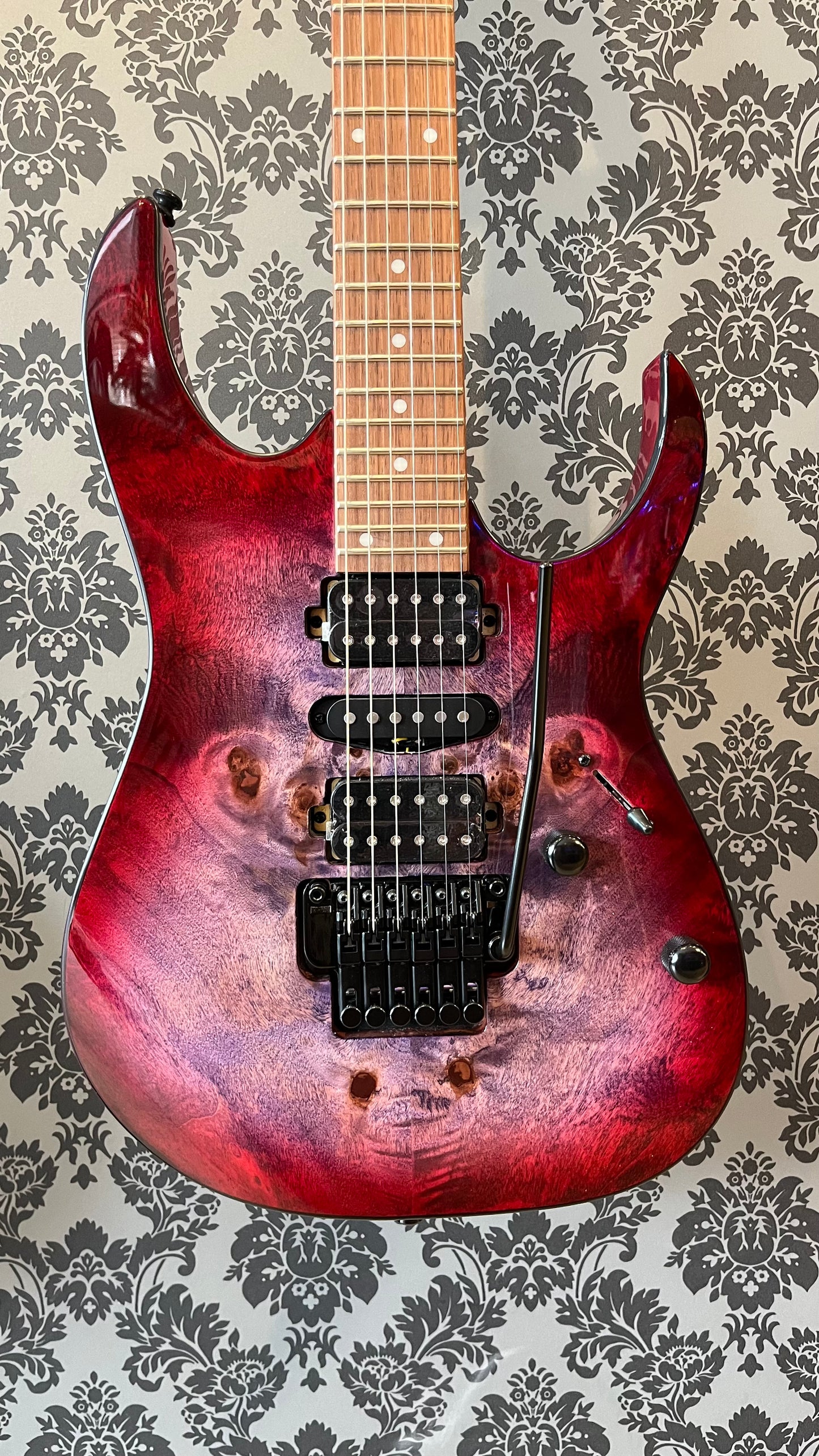 Ibanez RG470-PB Red Eclipse Burst