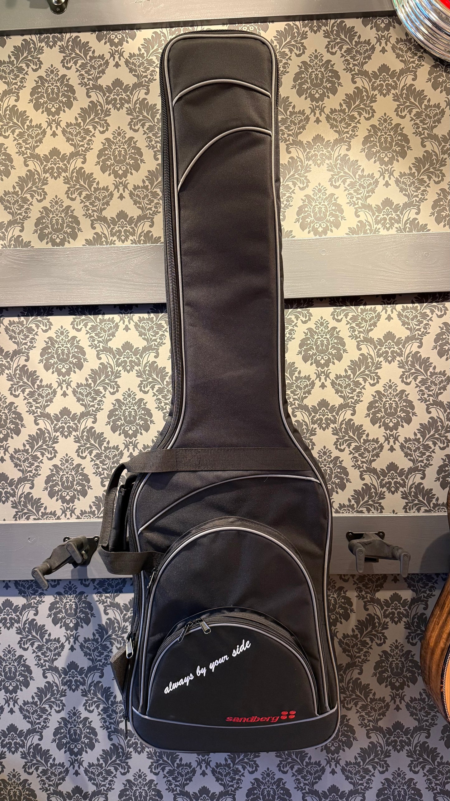 Sandberg Florence Short Scale Matt Nature Mahogany