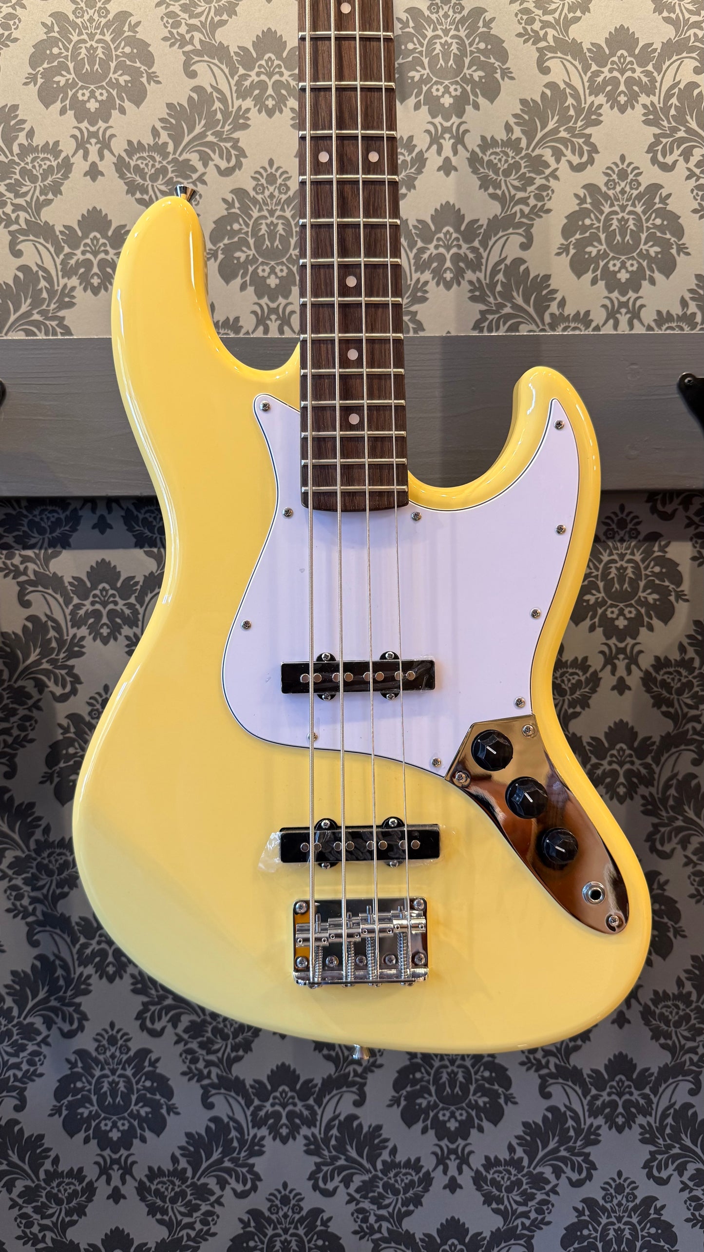 Eko JB300-CRM Cream