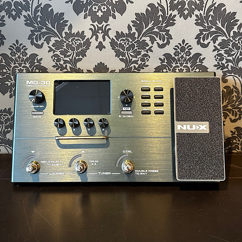 Nux MG-30 multi-effect pedal