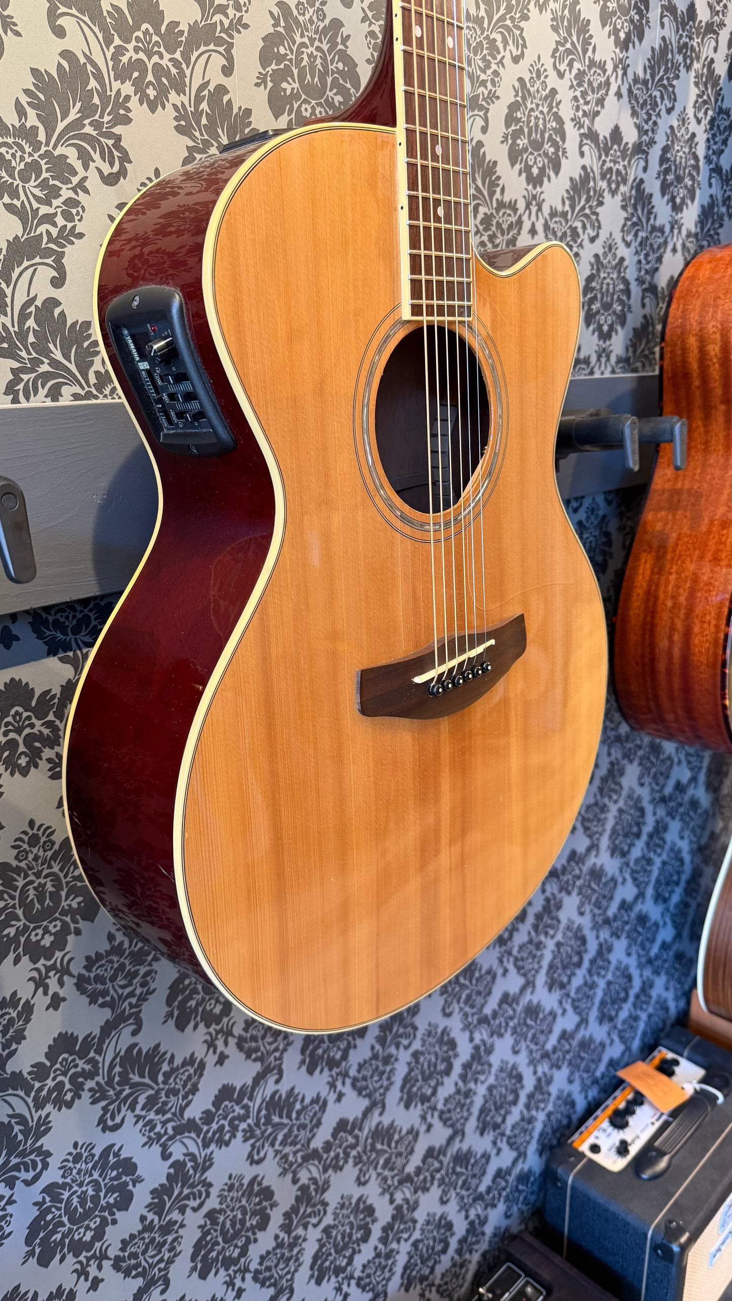 Yamaha CPX500 NT Electro Acoustic Guitar, Natural (occasion)