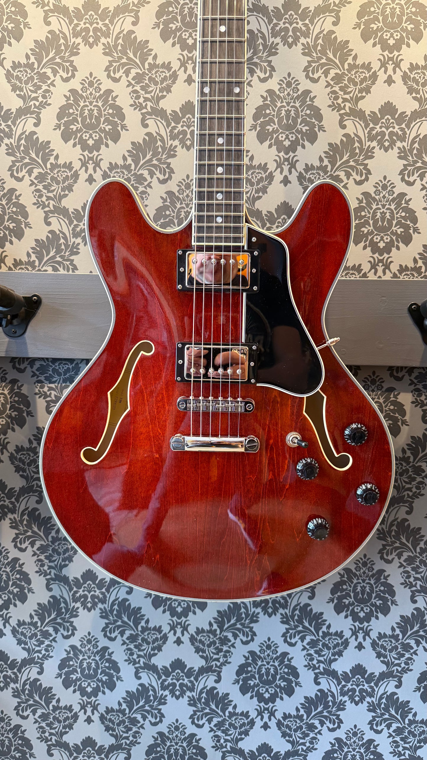 Eastman T-386 16" Thinline Kent Armstrong incl.case (B-stock)