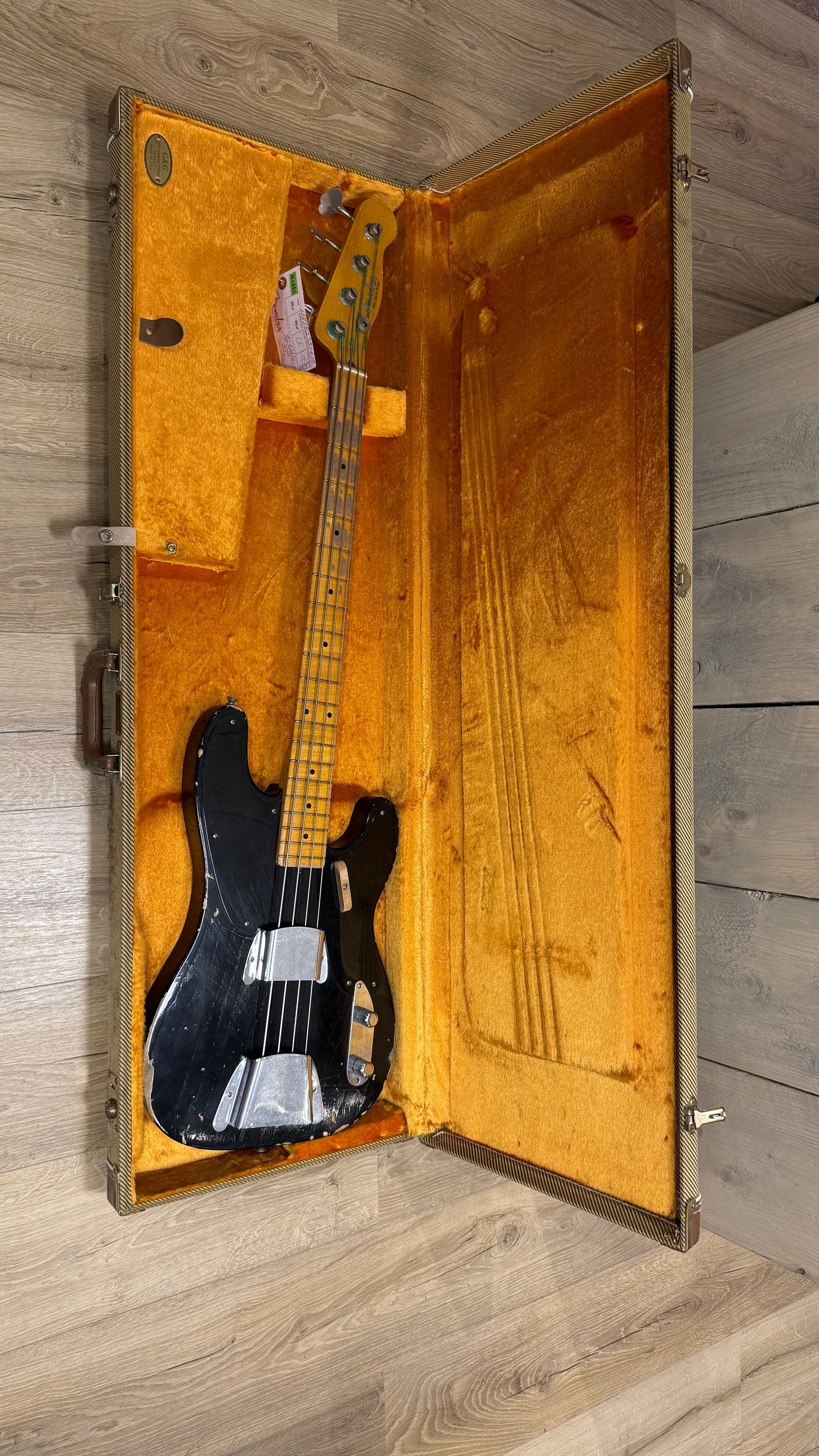 Fender '51 Precision bass LTD Black Relic Custom Shop, incl Case (occasion)