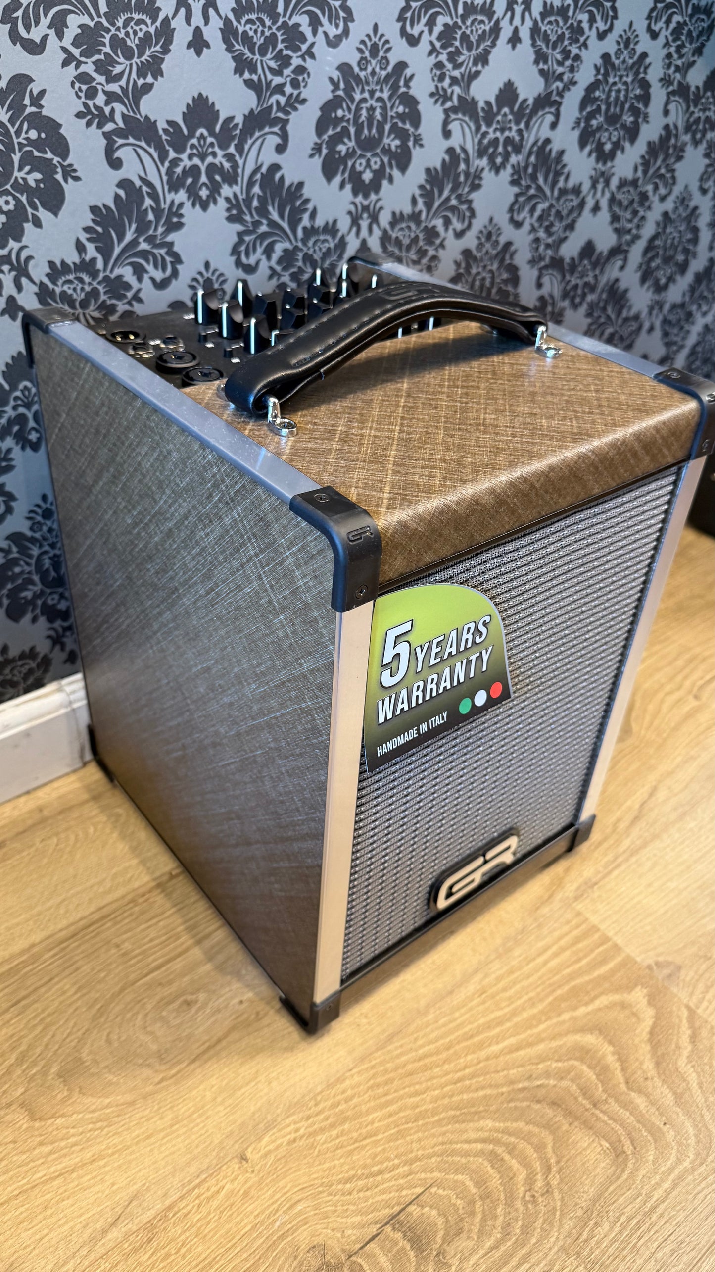 GR Guitar NFAC6 guitar combo lightweight fiber