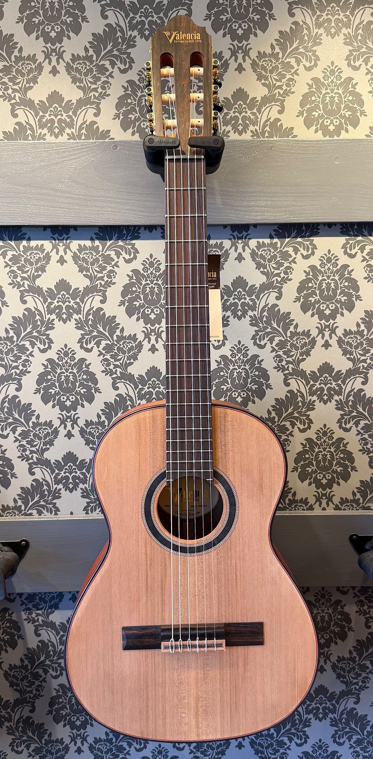 Valencia VC-713 3/4 Classic Guitar Solid Top
