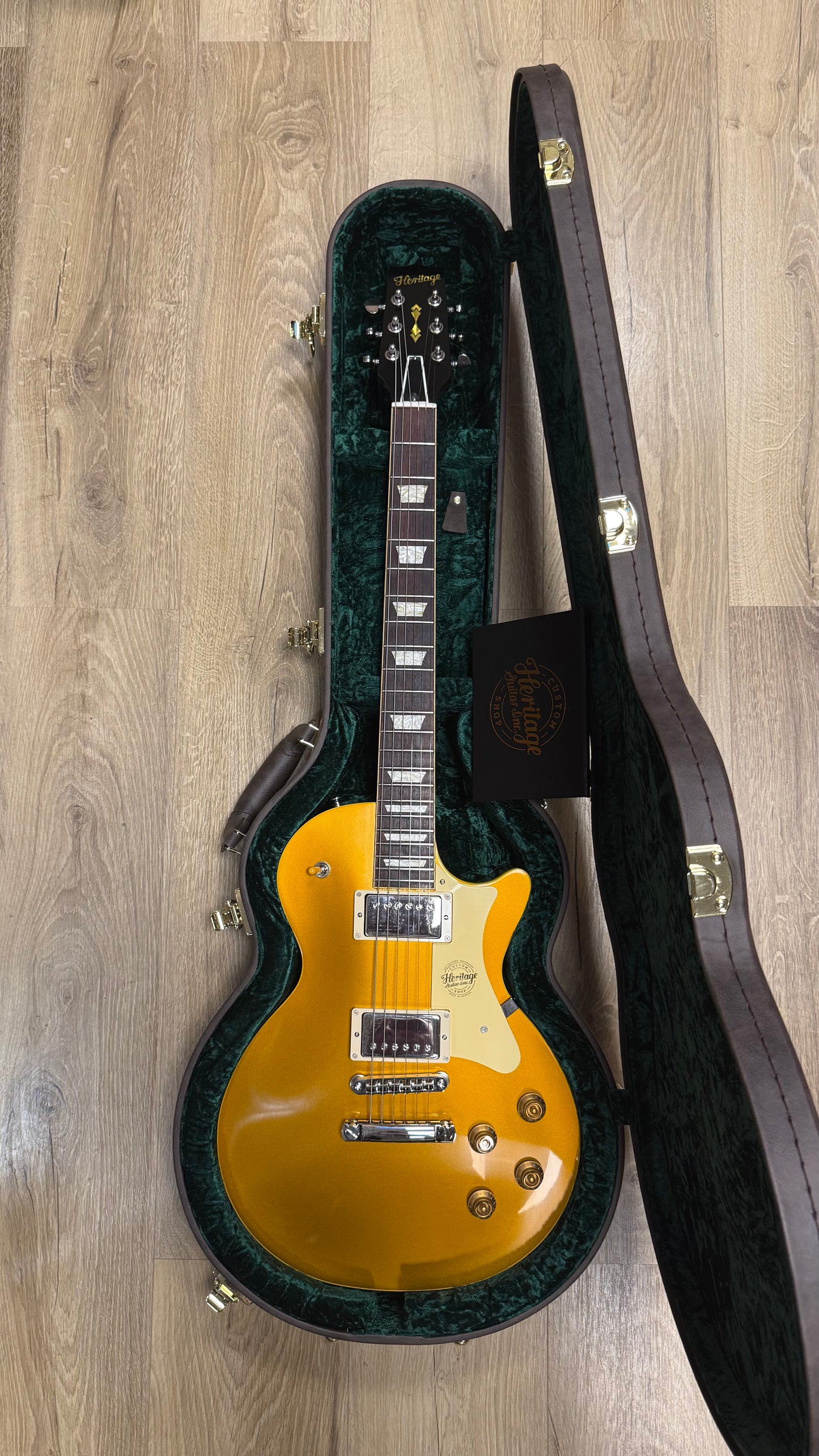 Heritage Custom Shop Core Collection H-150 Plain Top, Gold Top Artisan Aged incl. case