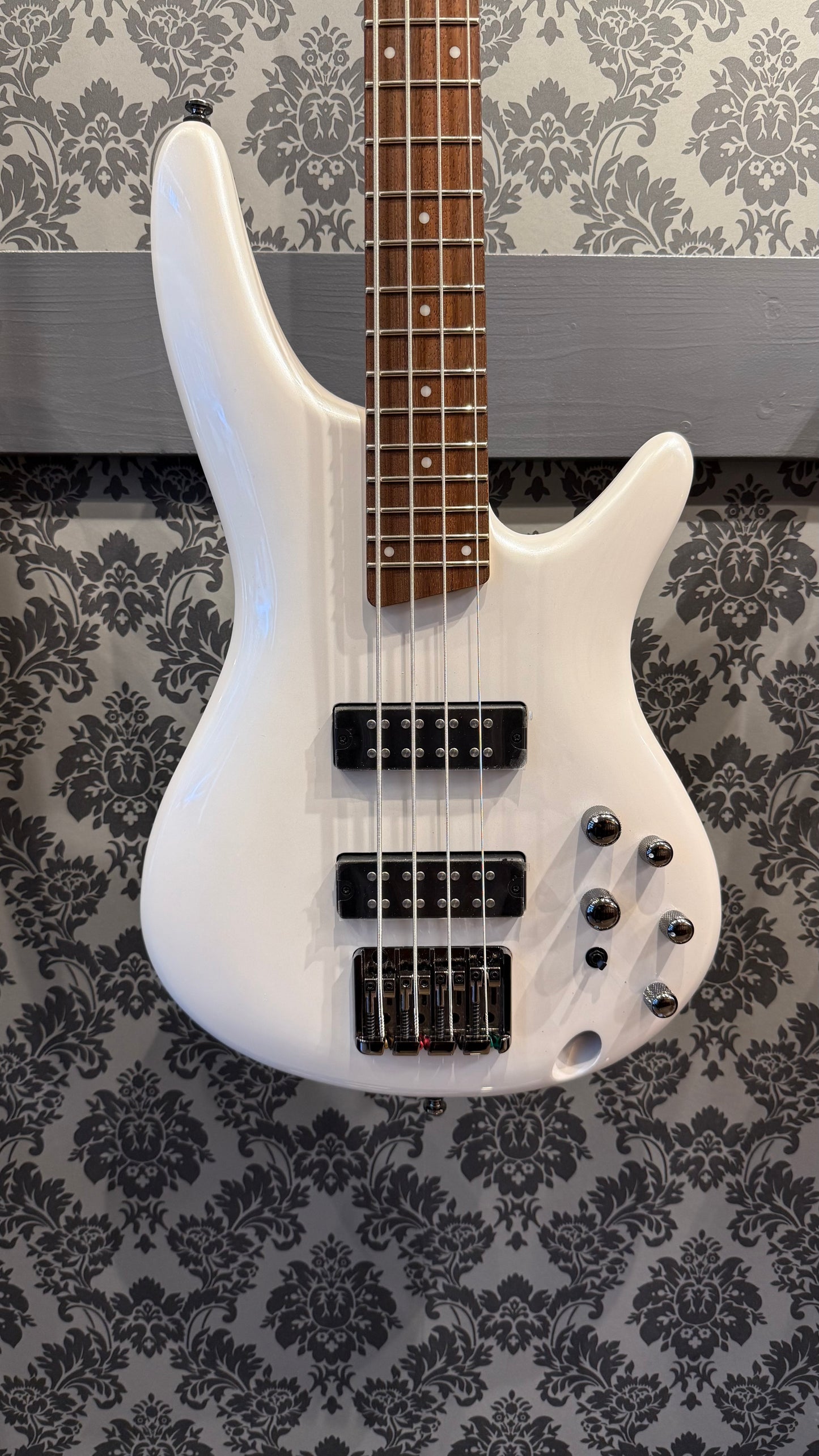 Ibanez SR300E-PW Bass Pearl White