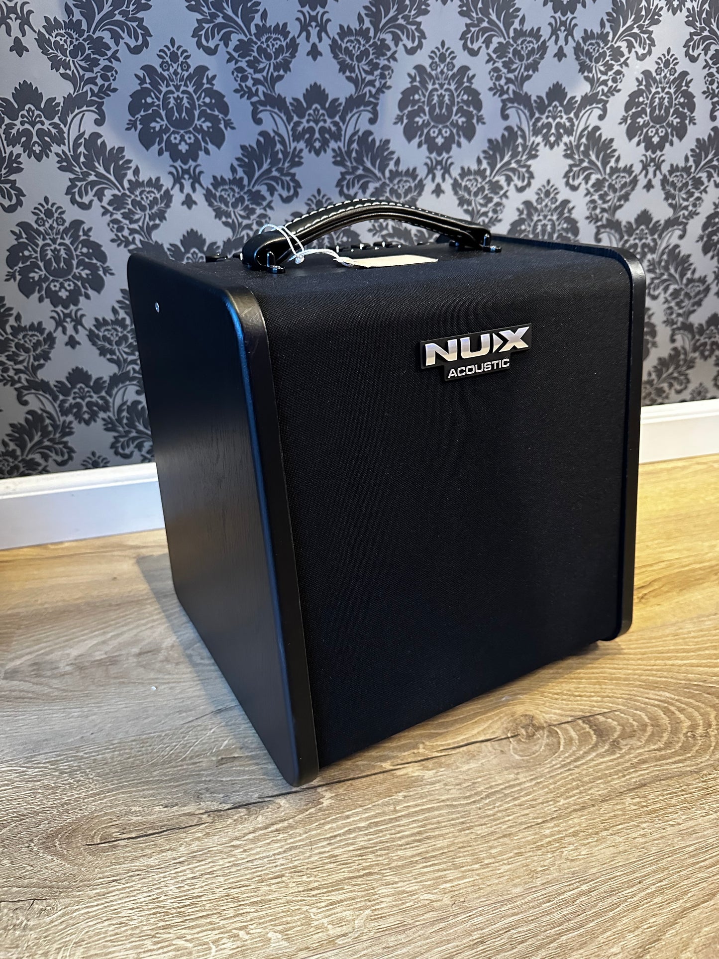 Nux AC-60 Stageman II acoustic guitar amplifier 60 watt