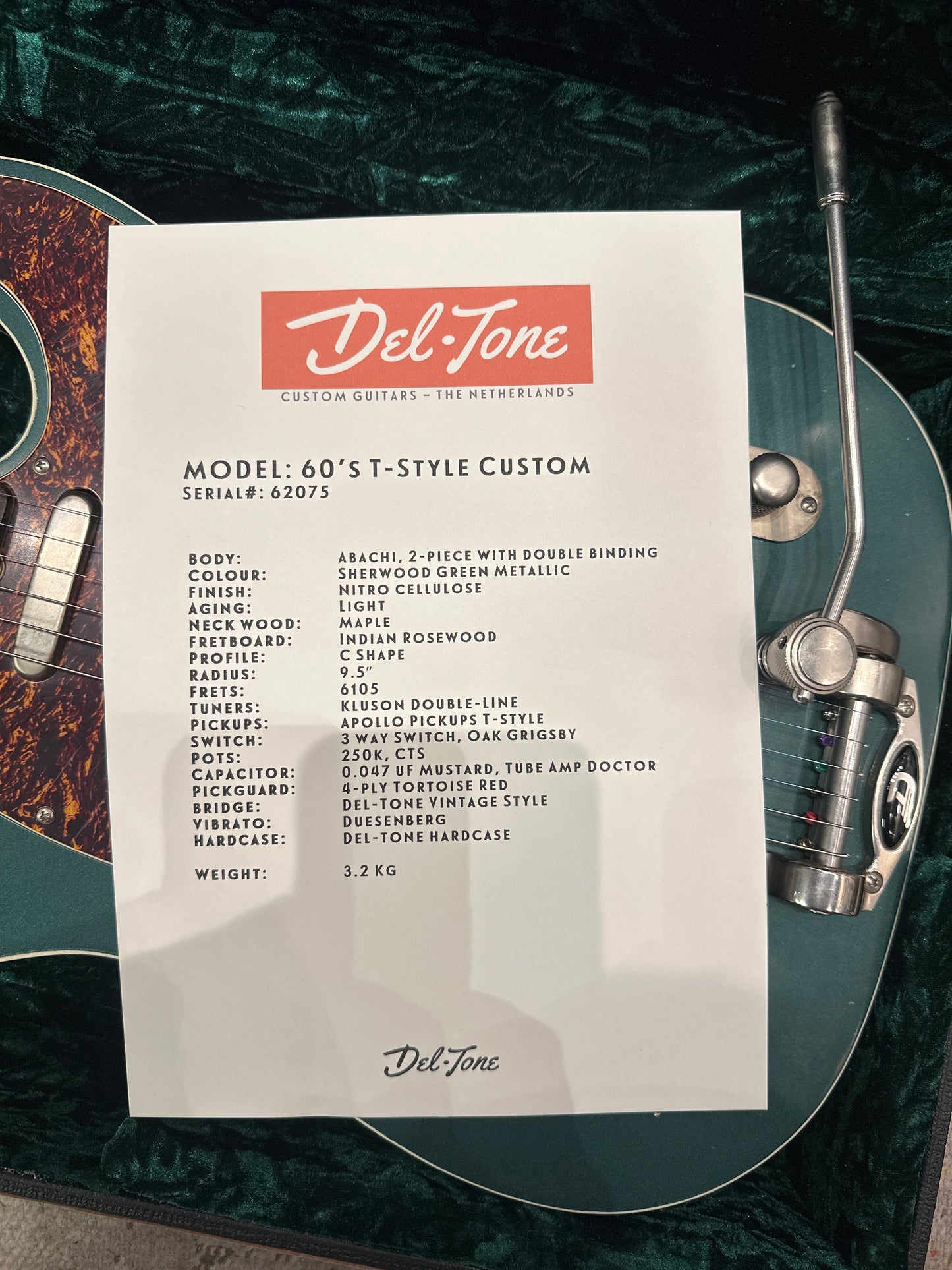 Del-Tone 60’s T-Style Custom Sherwood Green Duesenberg Trem Incl. case