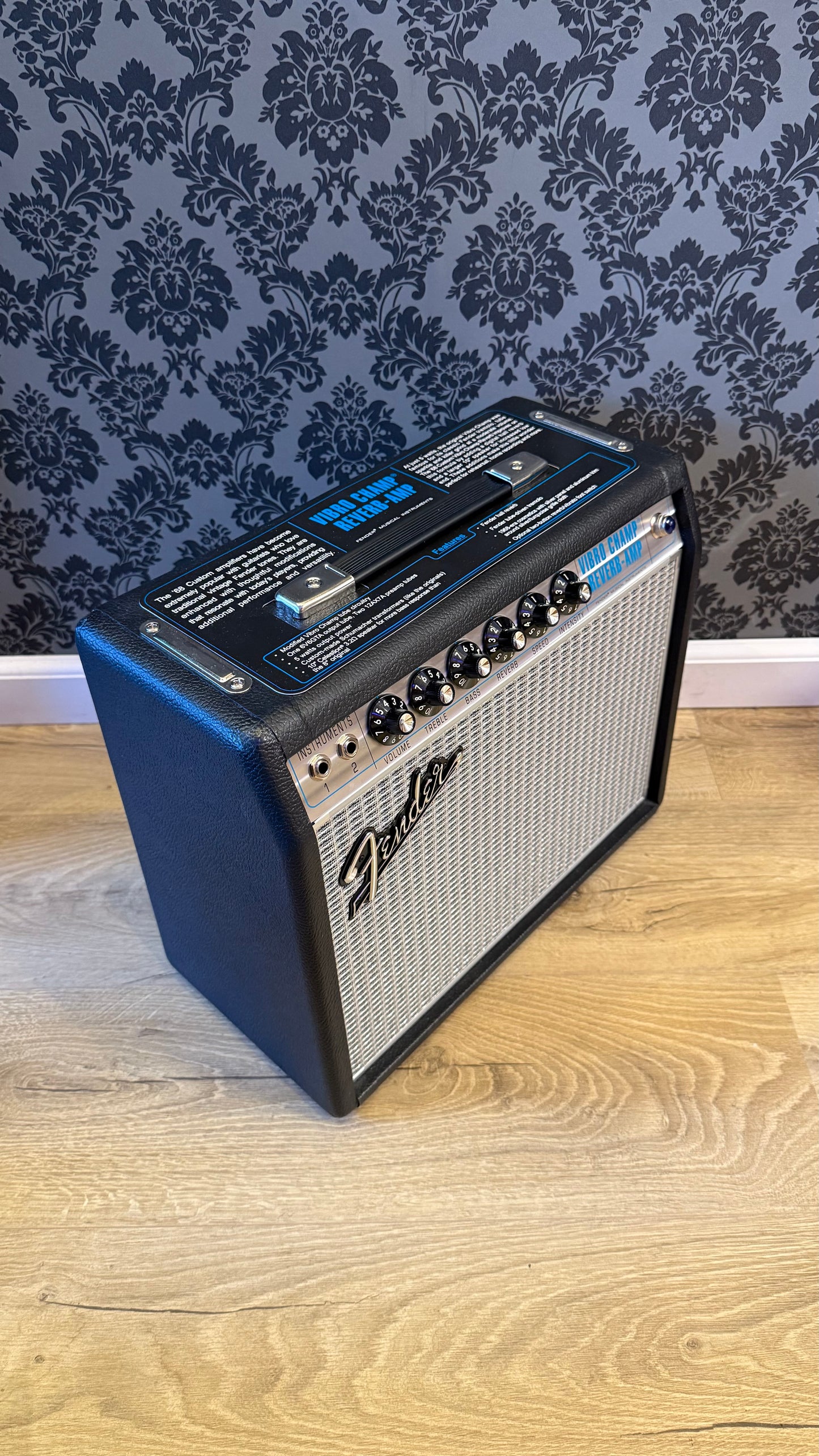 Fender '68 Custom Vibro Champ Reverb 5 watt 1x10 tubeamp