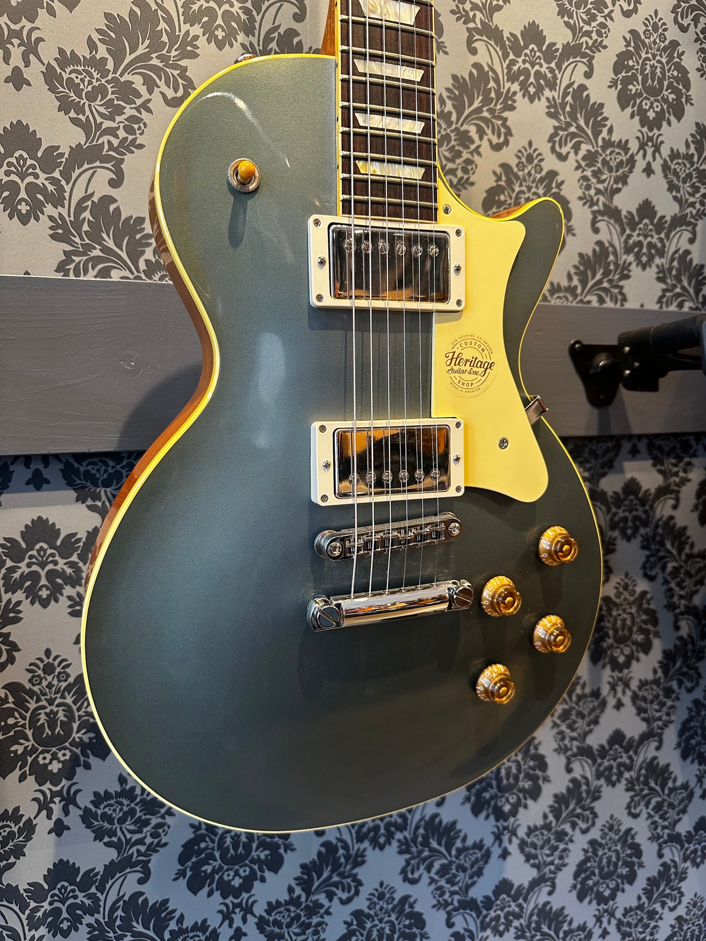 Heritage H-150 Pelham Blue Custom Shop Core Collection Incl. case