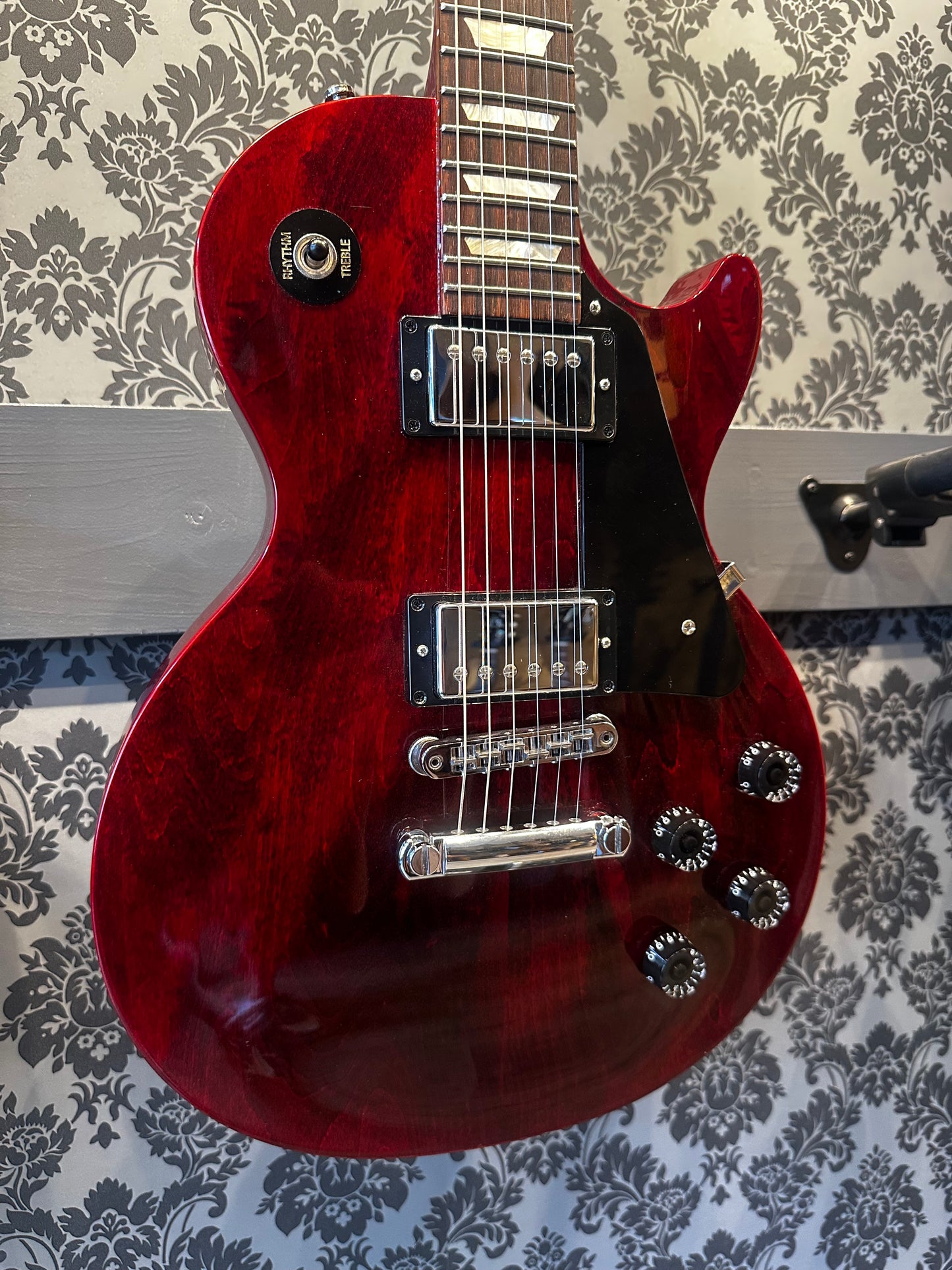 Gibson Les Paul Studio Wine Red 2021 Incl. bag (occasion)