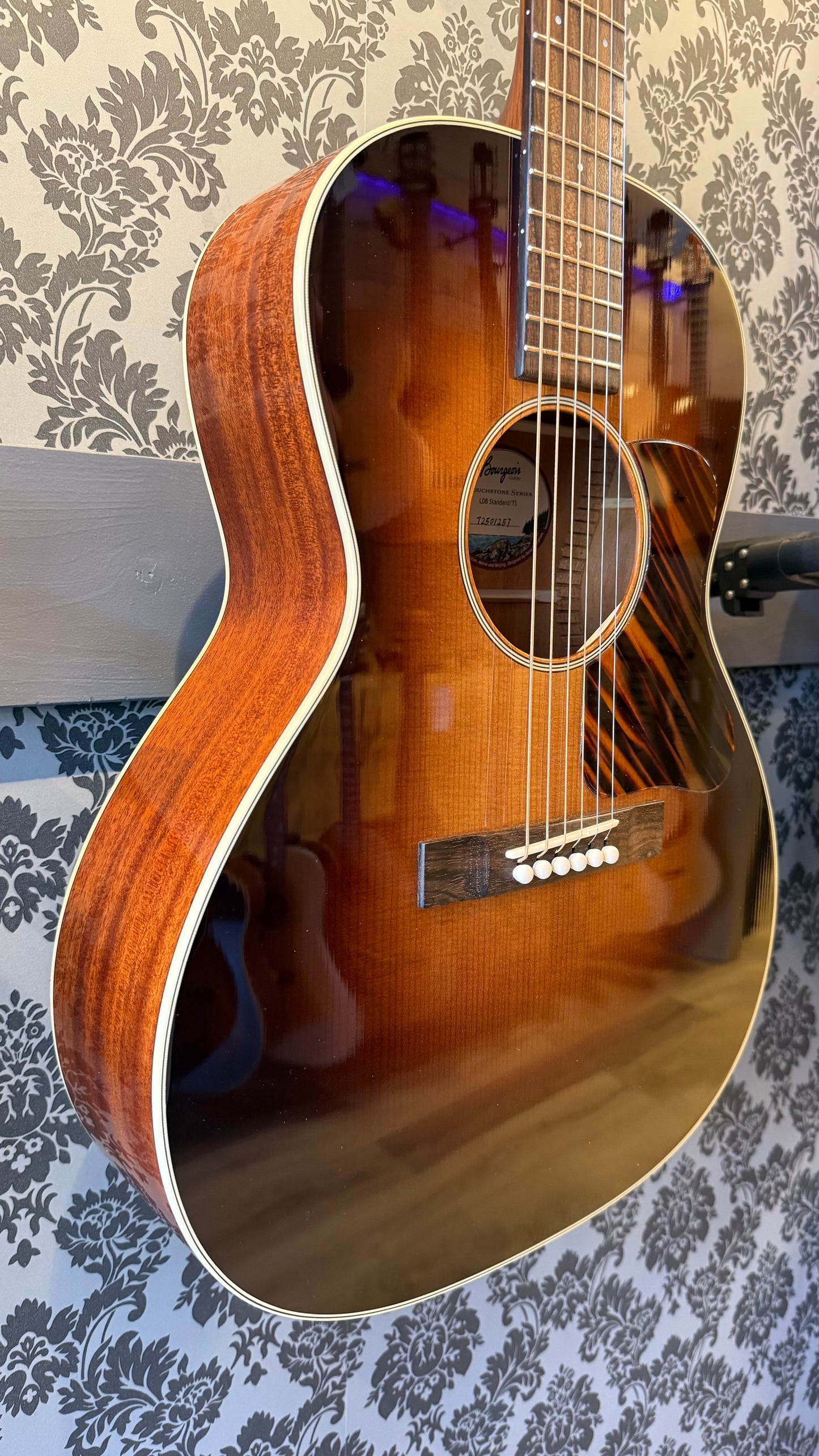 Bourgeois LDBS/TS The Standard Touchstone Series incl.case