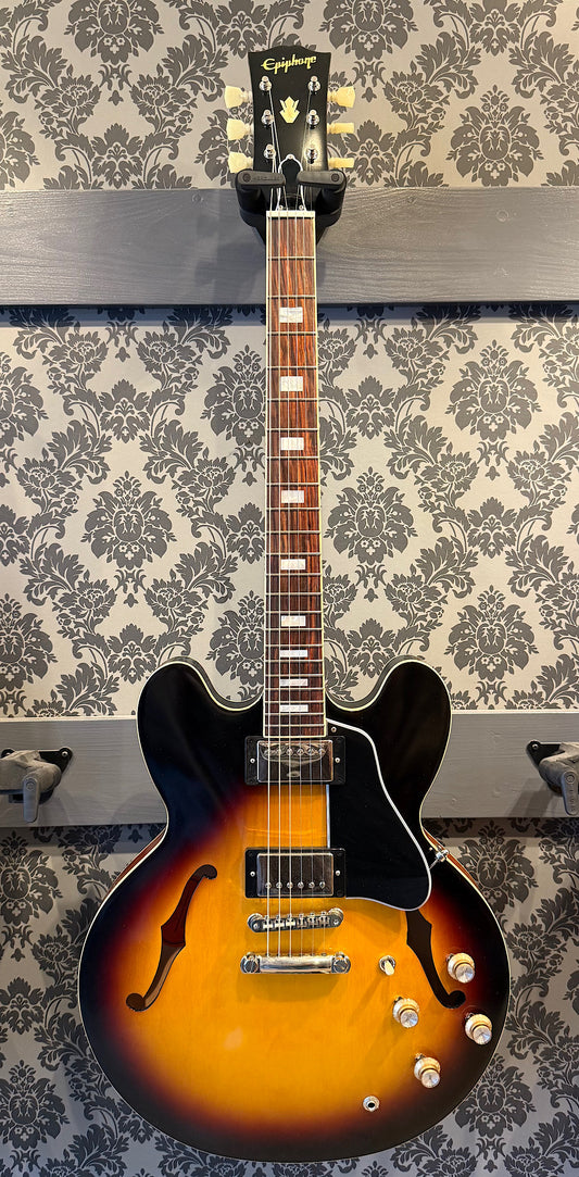 Epiphone IGC 1962 ES-335 Reissue, Vintage Burst incl. case (occasion)
