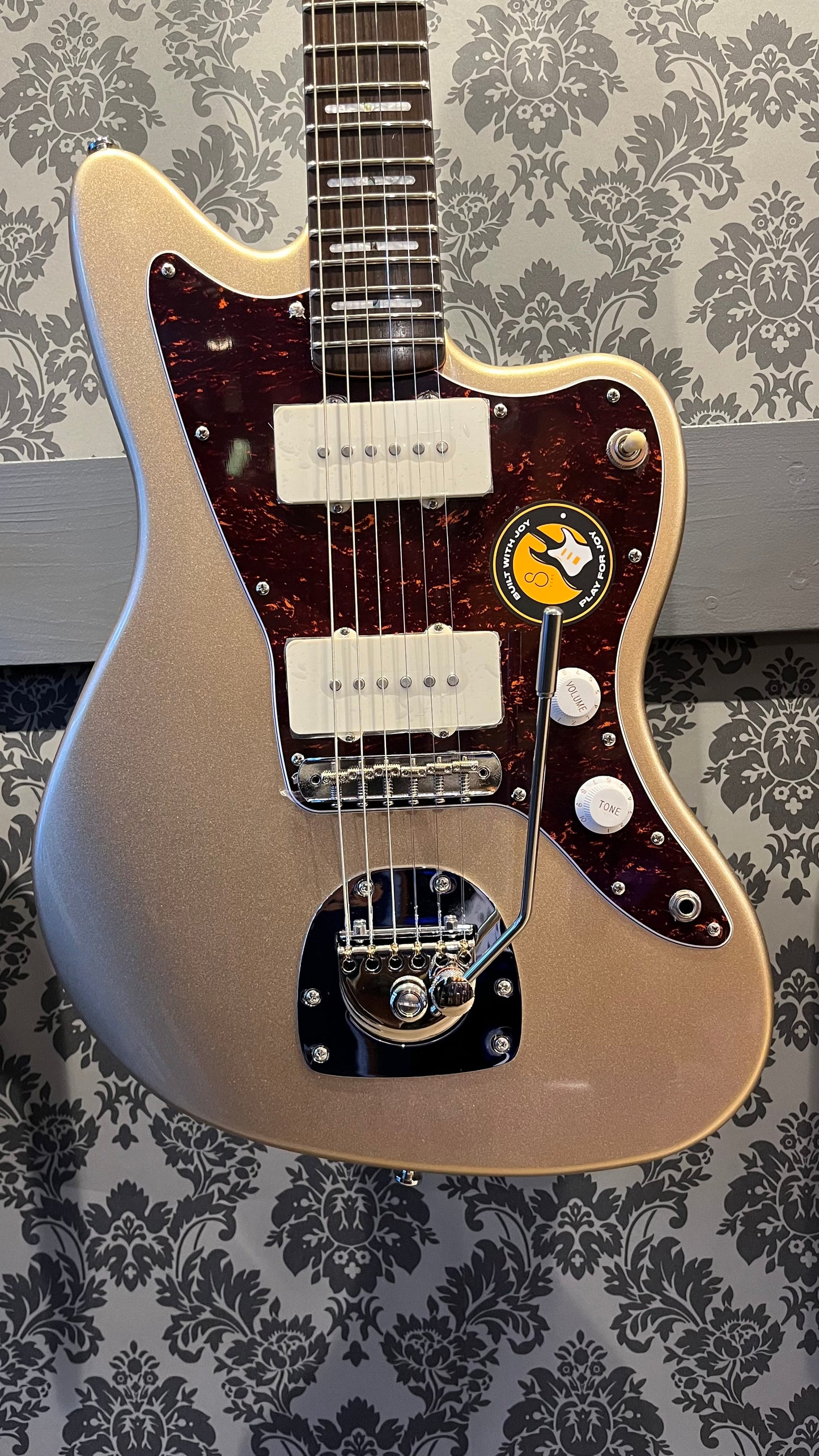 Sire Guitars Larry Carlton J5 Champagne Gold Metallic