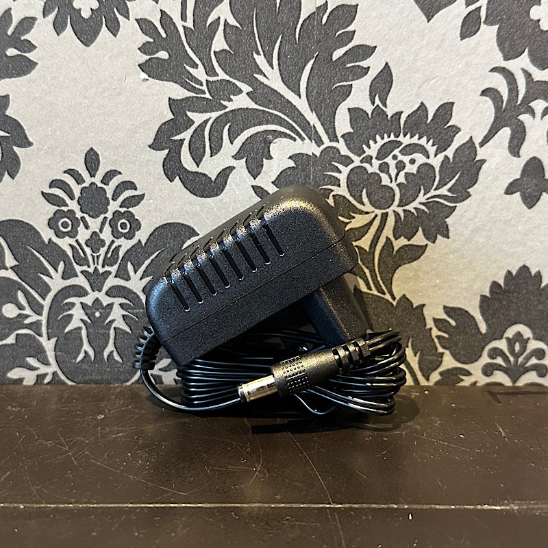 Boston Power Supply 9V 1000mA XPS-09
