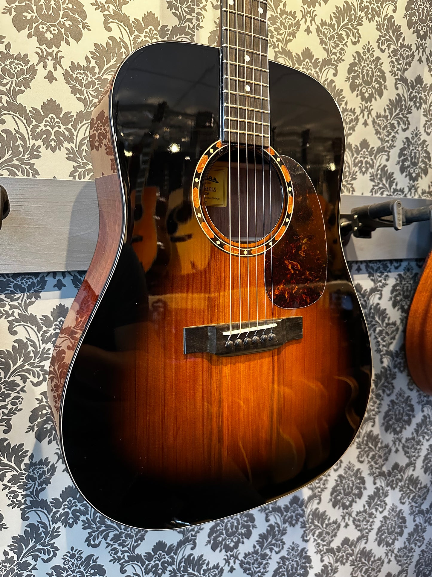 Eastman E2D Sunburst Deluxe Incl. gigbag