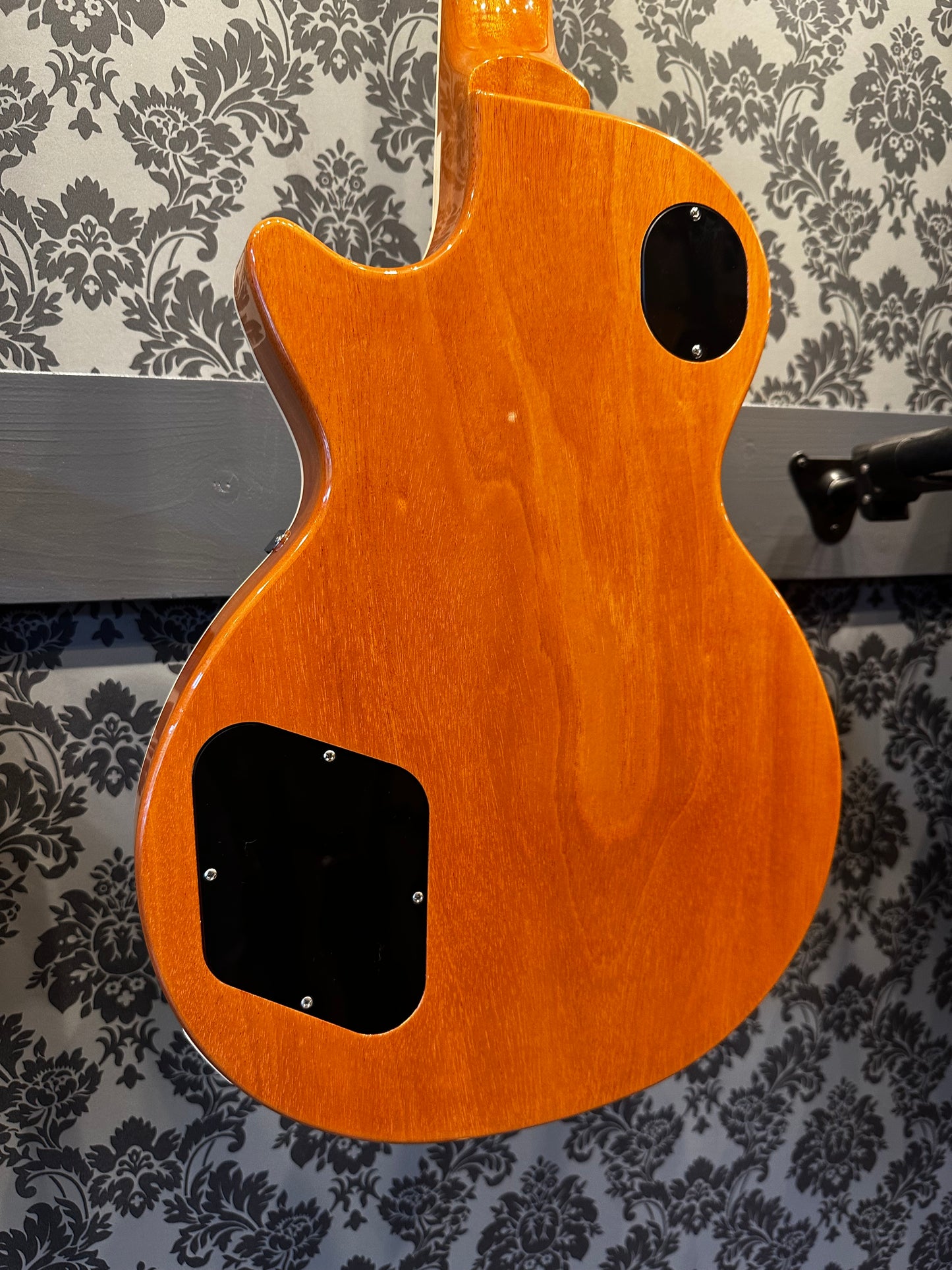 Heritage H-150 Standard P90 Cherry Incl. Case