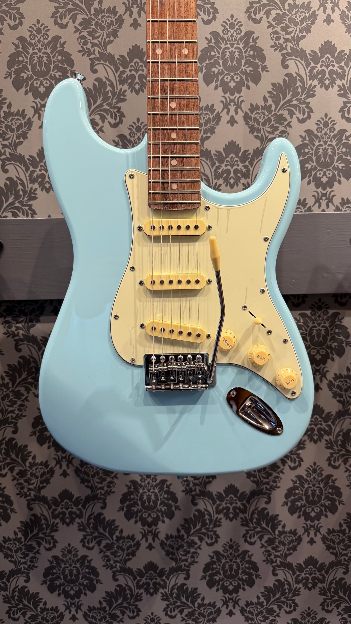 Eko ST-300 Tribute Blue