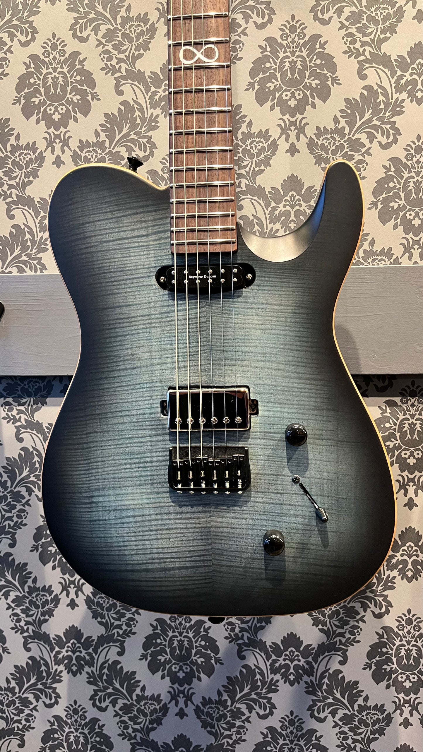 Chapman Lawmaker Legacy Azure Blue Burst Incl. gigbag