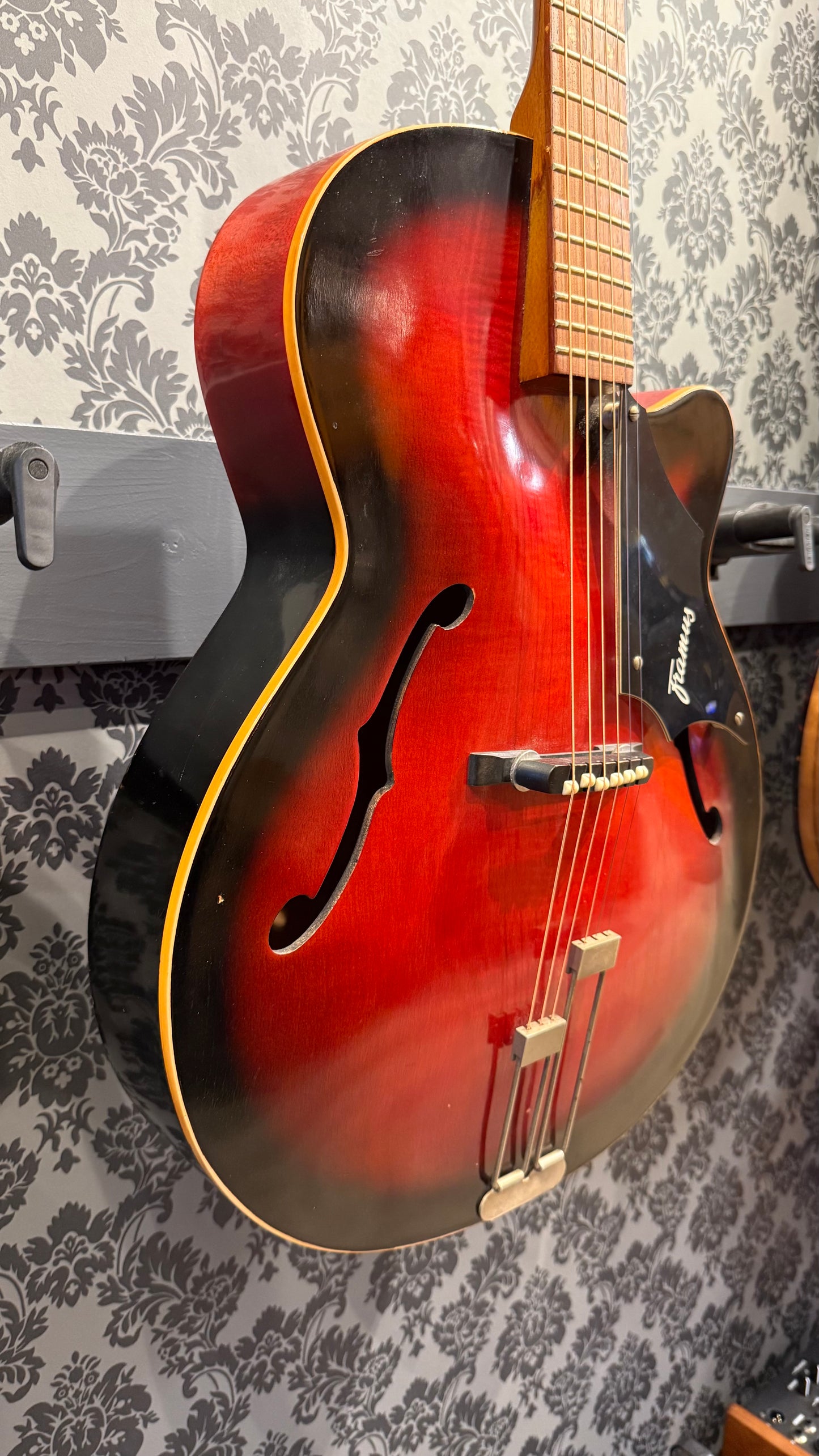 Framus sorella sunburst 1959 74A archtop (occasion)