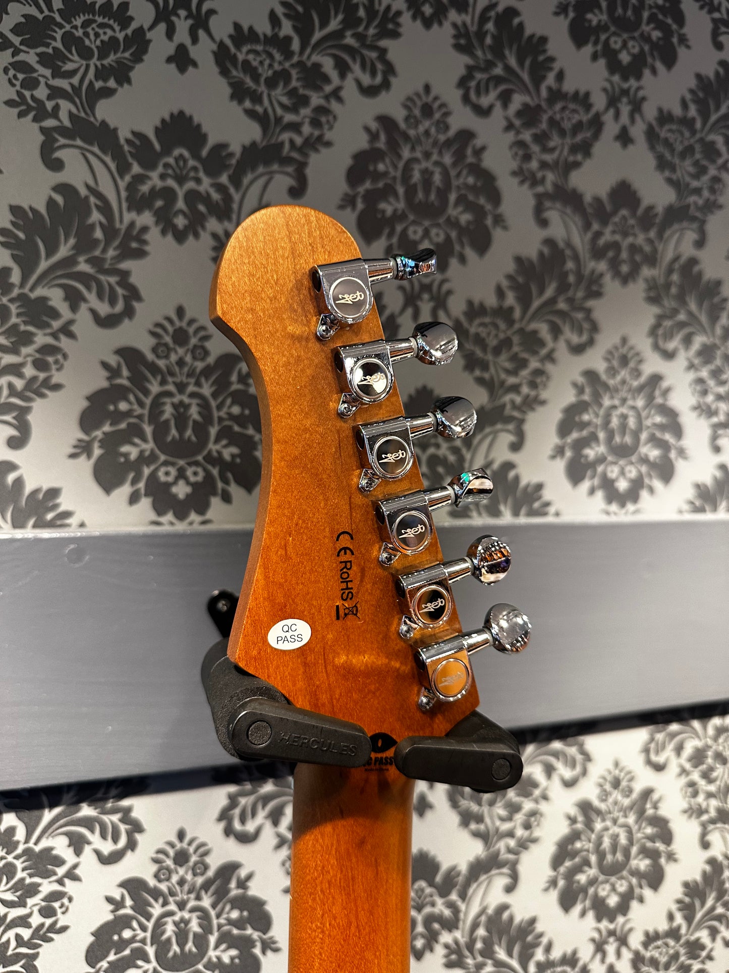 JET Guitars JS300-White