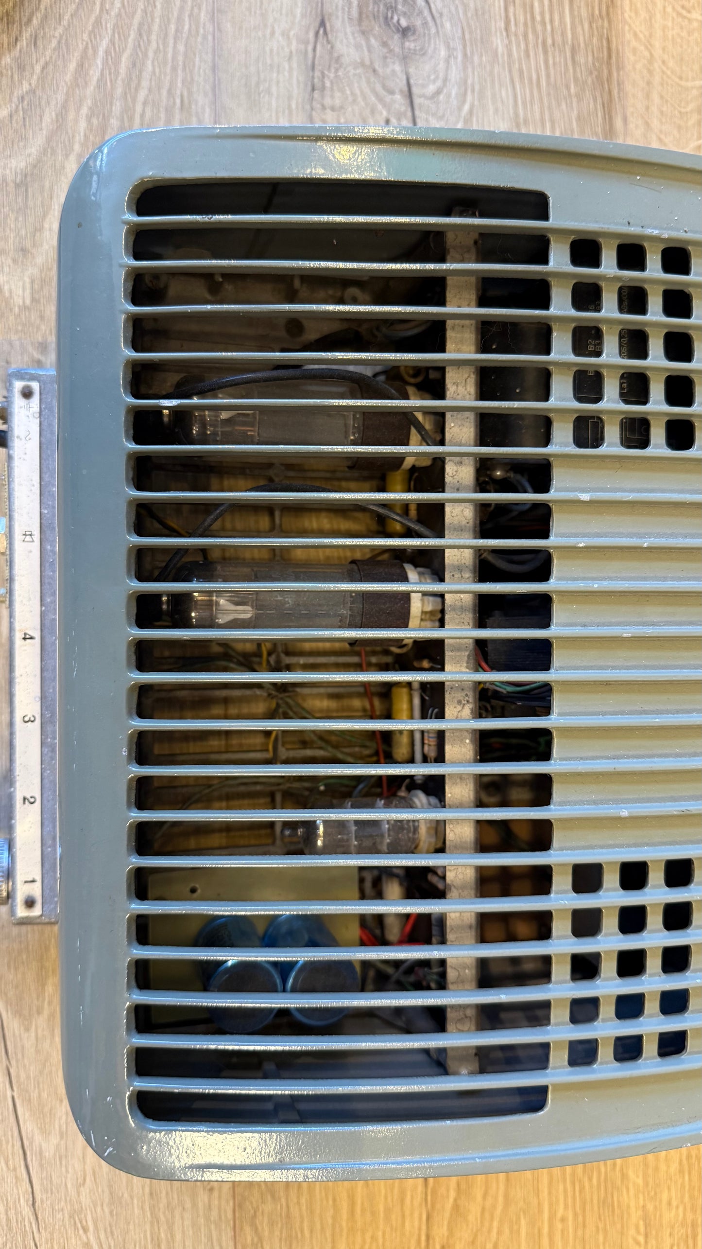 Philips EL6405 Fifties tube amp/mixer adjusted for guitar (occasion)