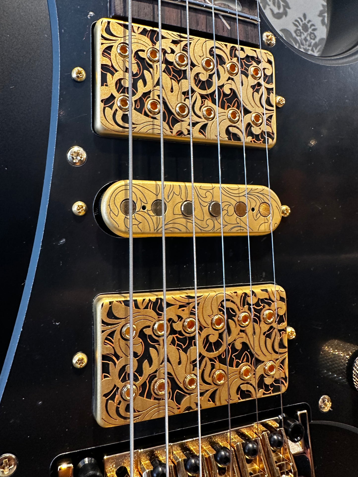 Ibanez PIA3761-XB Steve Vai Signature Model