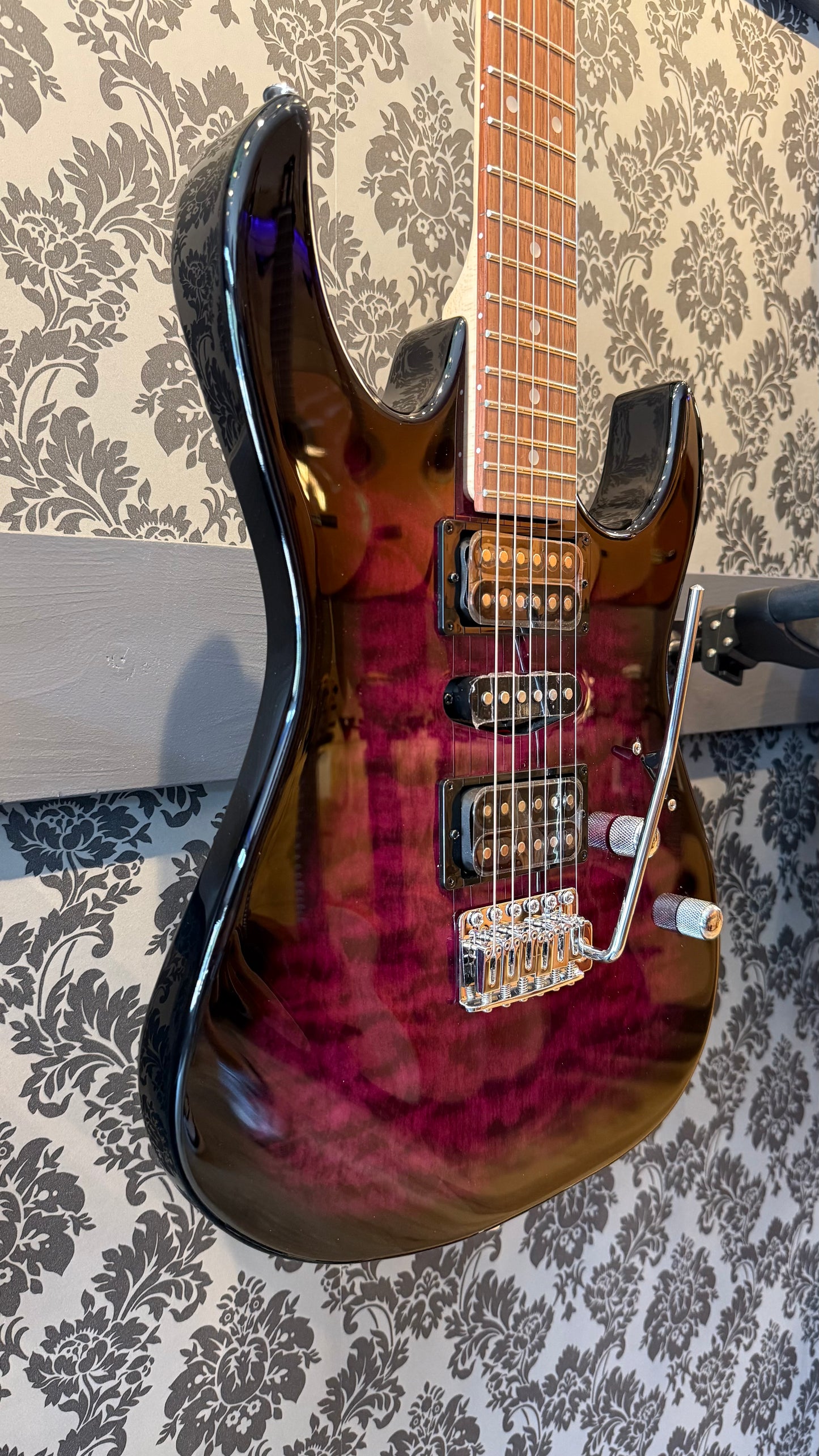 Ibanez GRX70QA-TVT Transparent Violet Sunburst