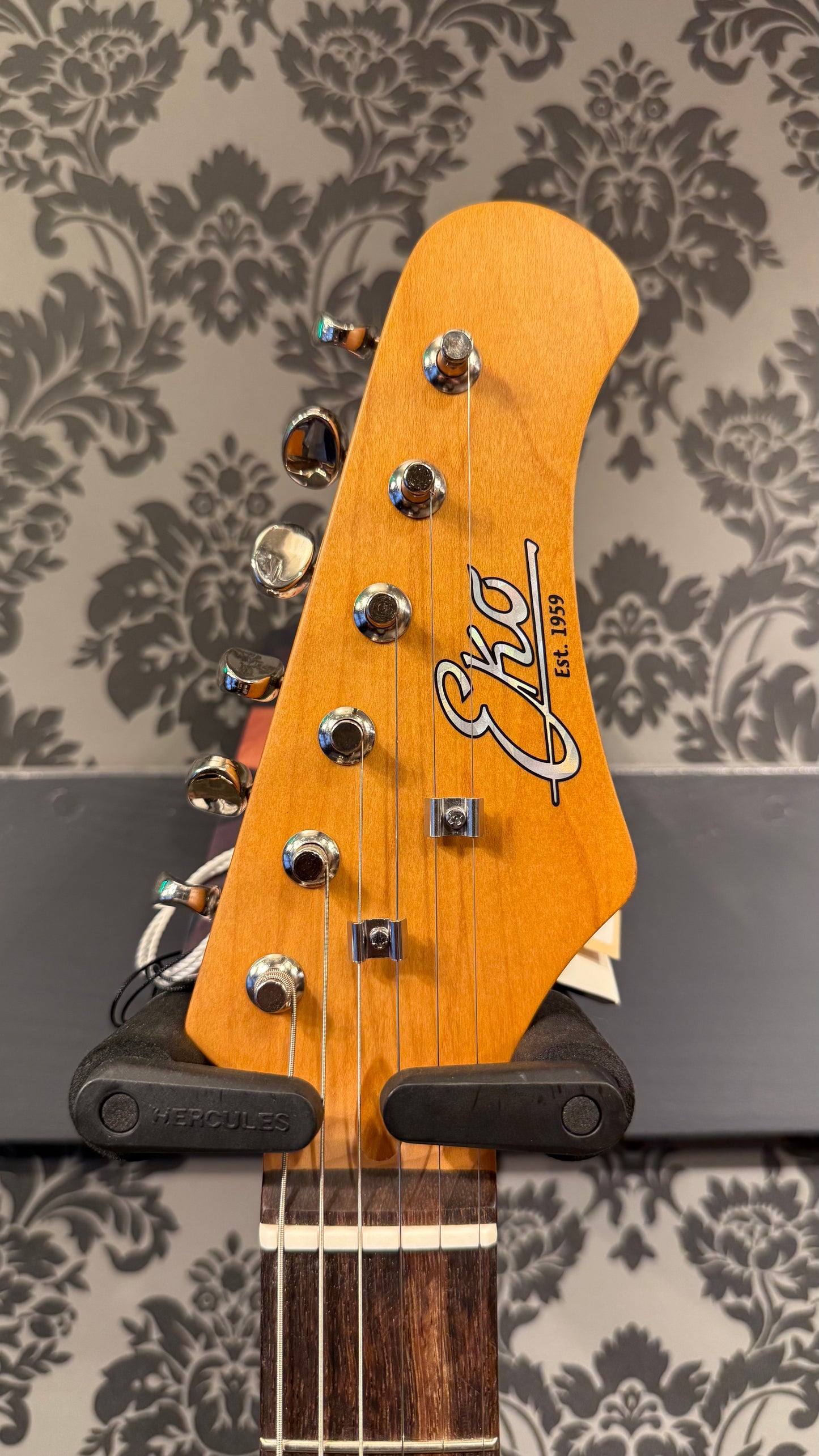 Eko Tribute TL-400 Butterscotch
