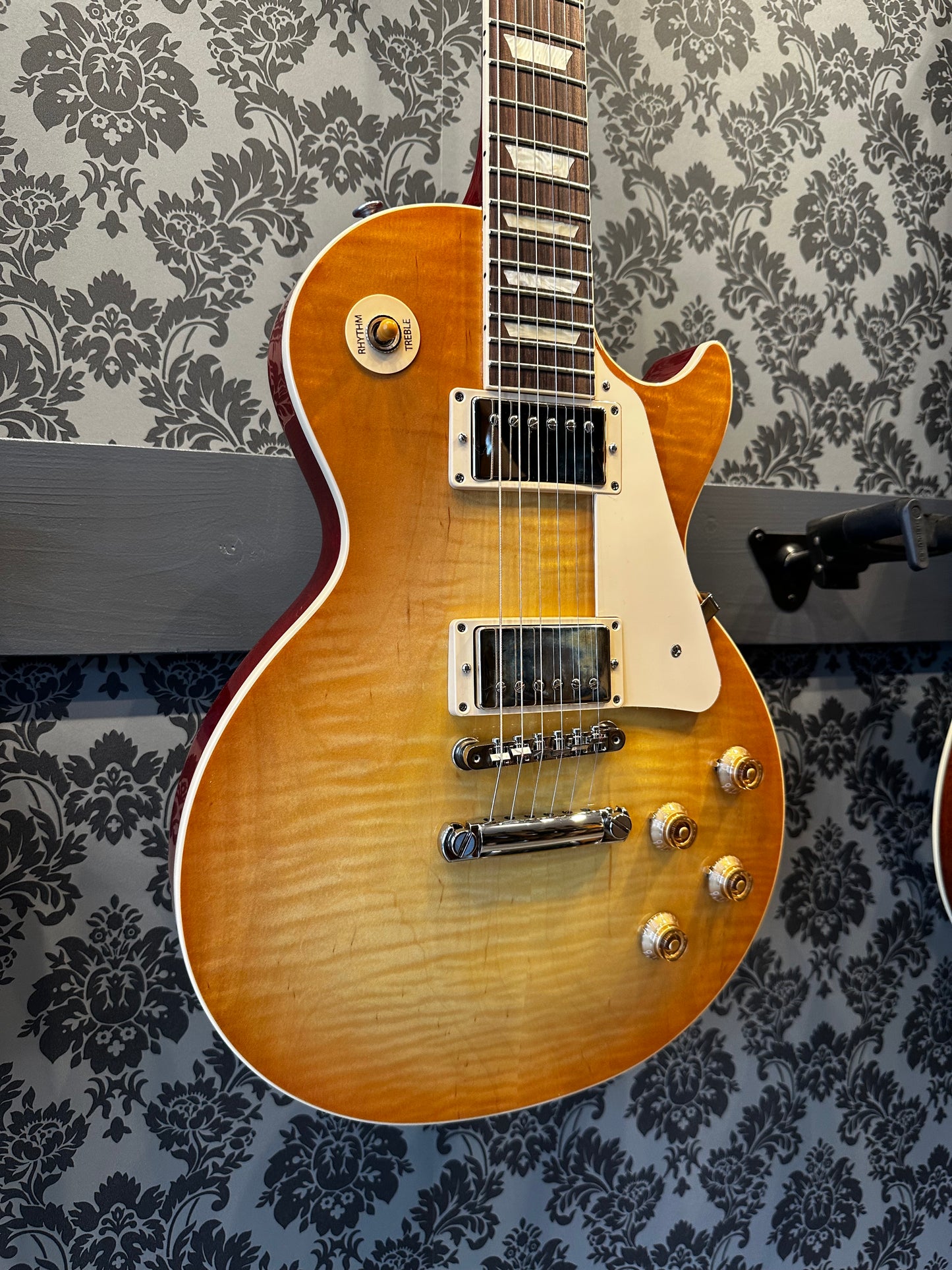 Gibson Les Paul Standard 60s Figured Top Unburst Incl. case