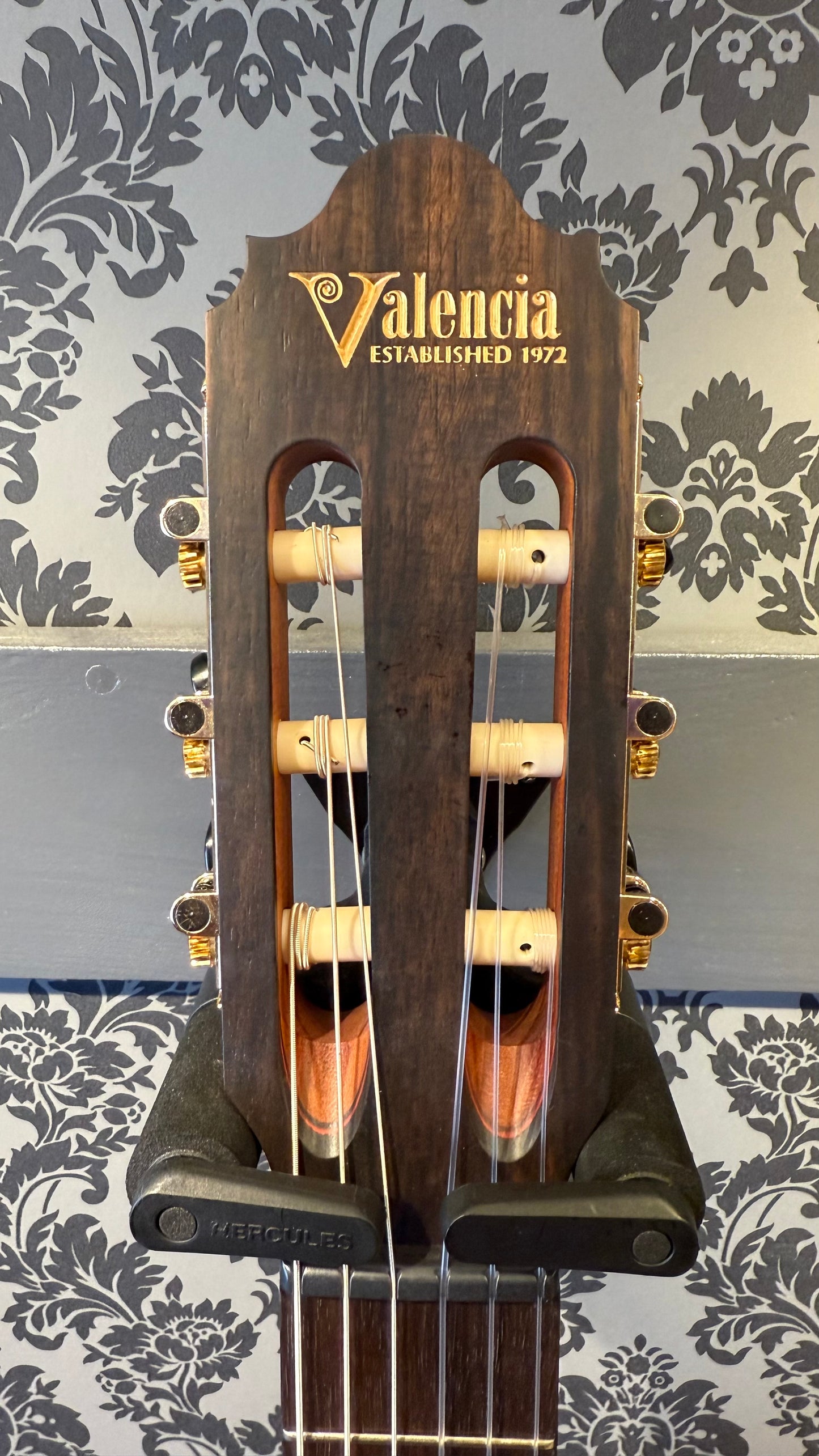 Valencia VC-713 3/4 Classic Guitar Solid Top