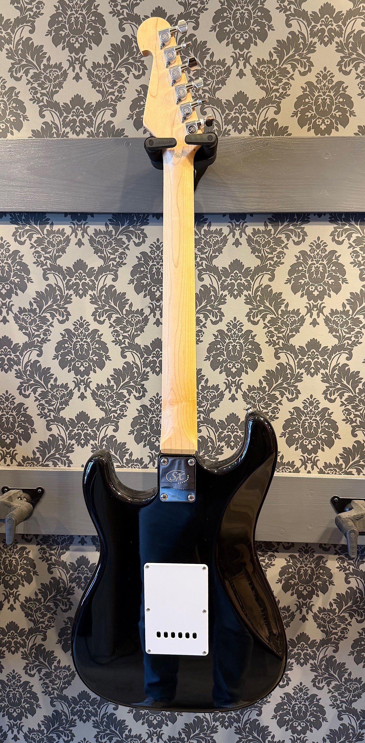 SX ED1/BK Standard Series Black