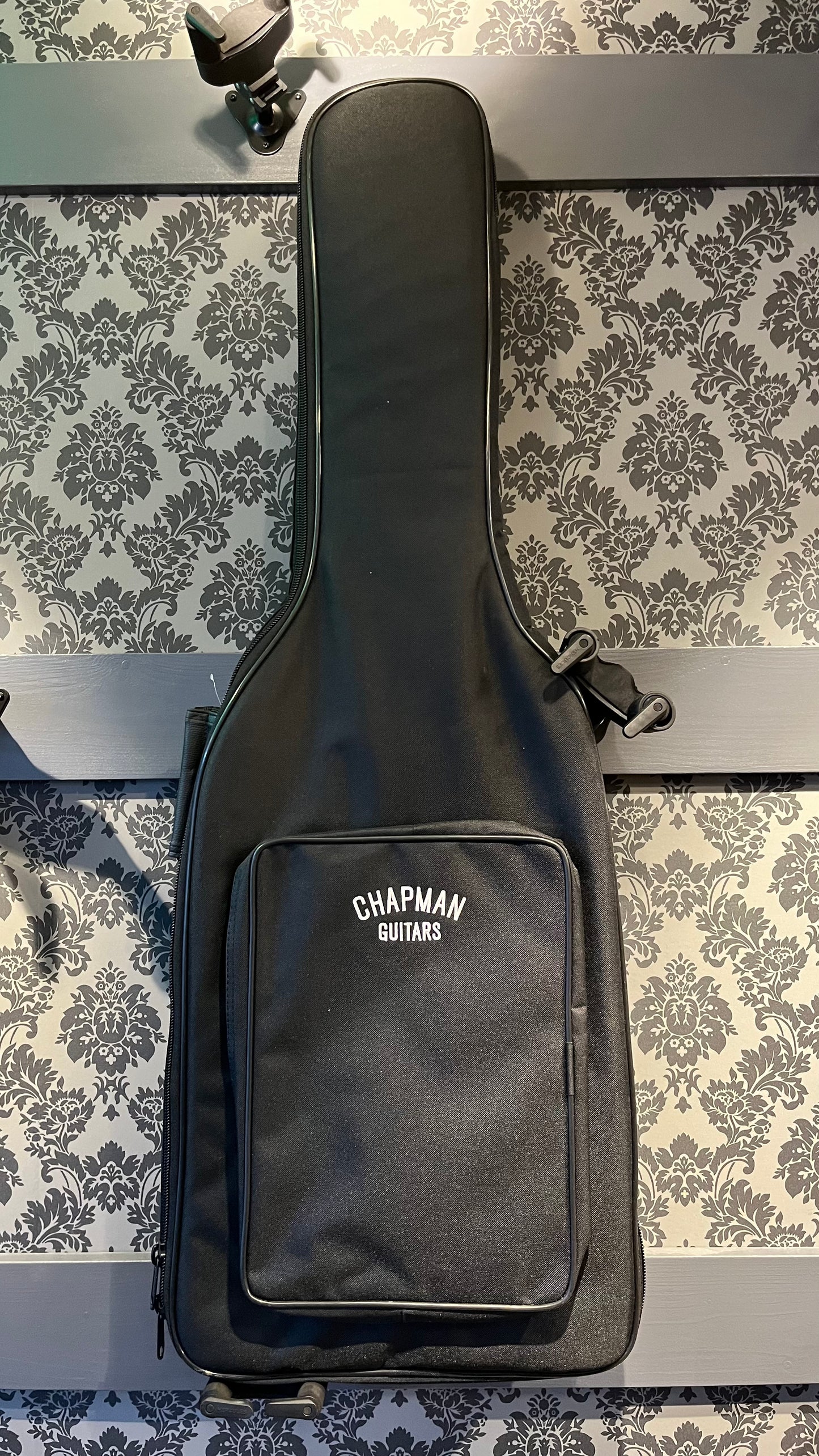 Chapman Lawmaker Legacy Azure Blue Burst Incl. gigbag