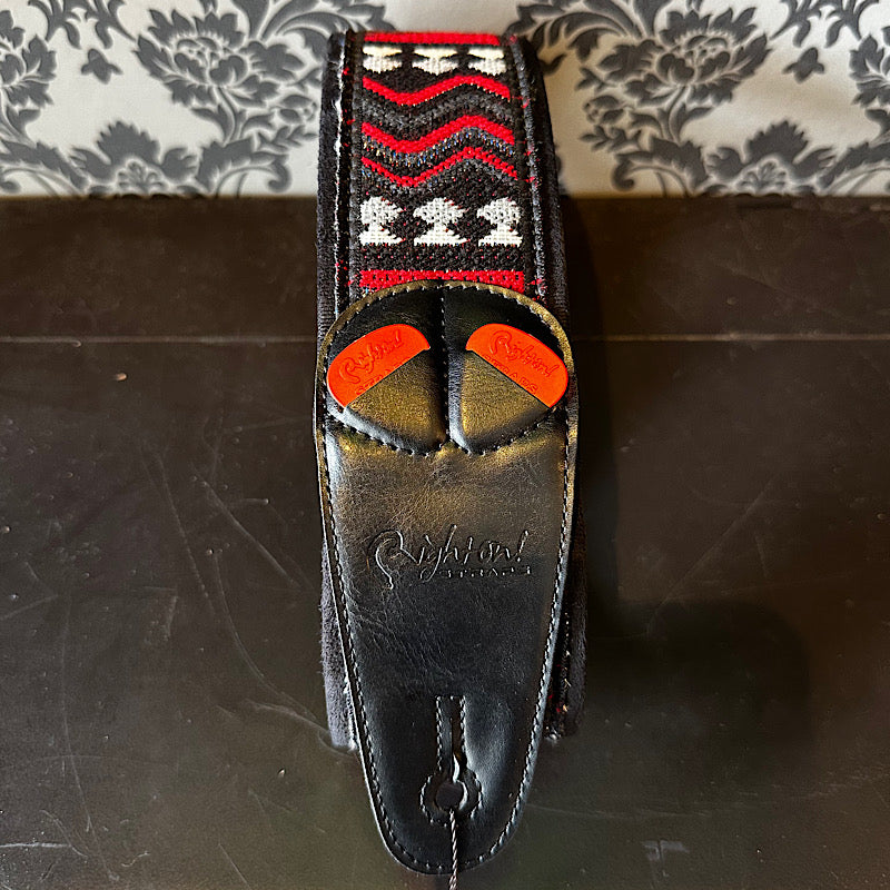 Righton Azteca - Black Mojo