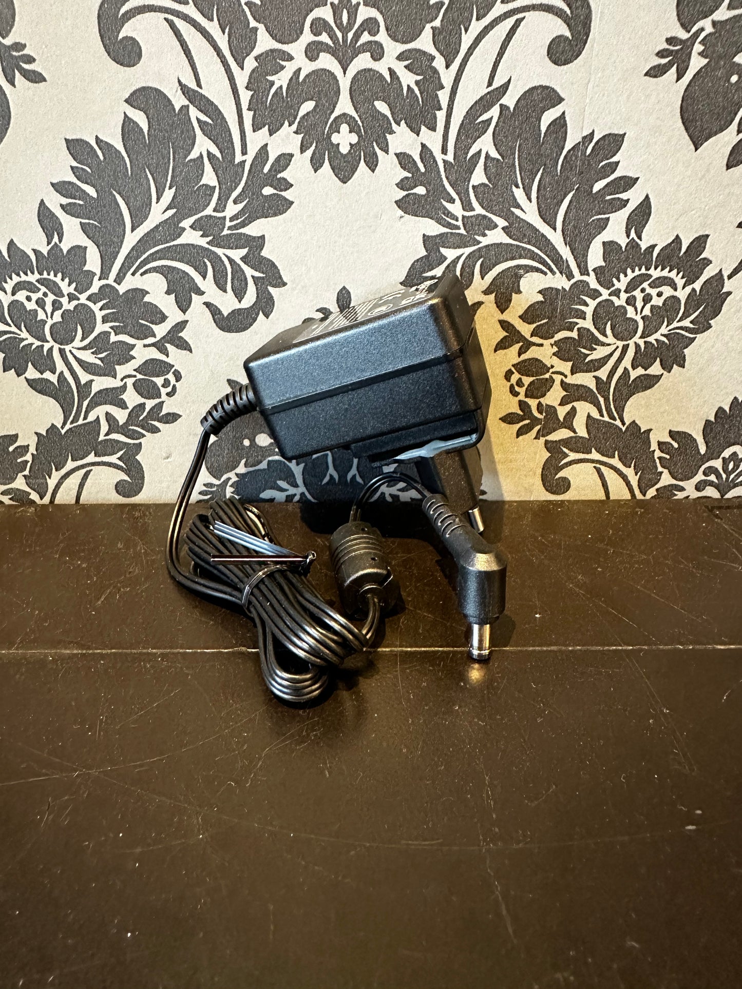 Nux ACD-006A/EU power supply 9V