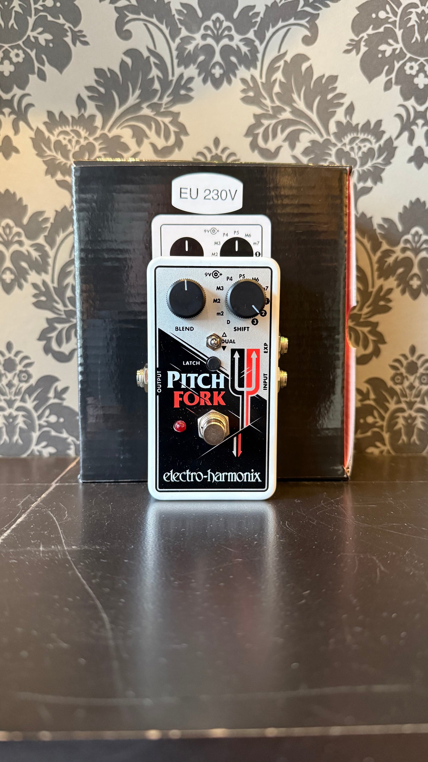 Electro Harmonix Nano Pitch Fork