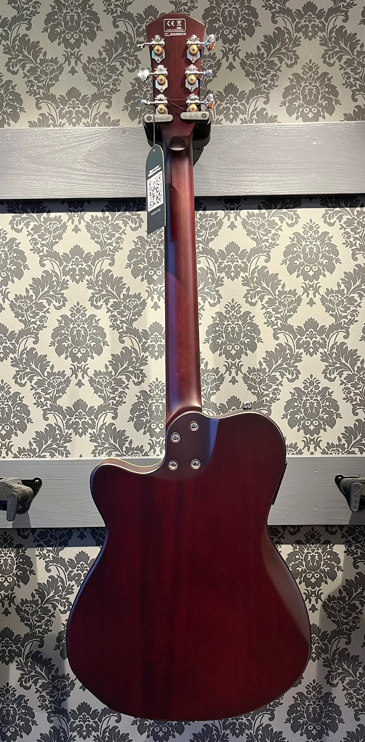 Sire Guitars Larry Carlton G5 Series tobacco sunburst satin
