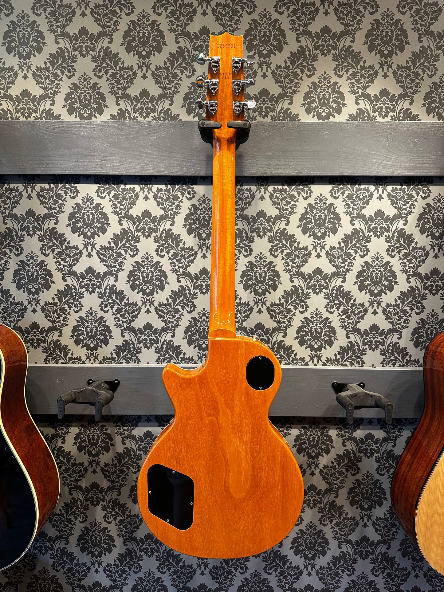 Heritage H-150 Standard P90 Cherry Incl. Case