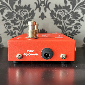 Fender ABY switch pedal RED
