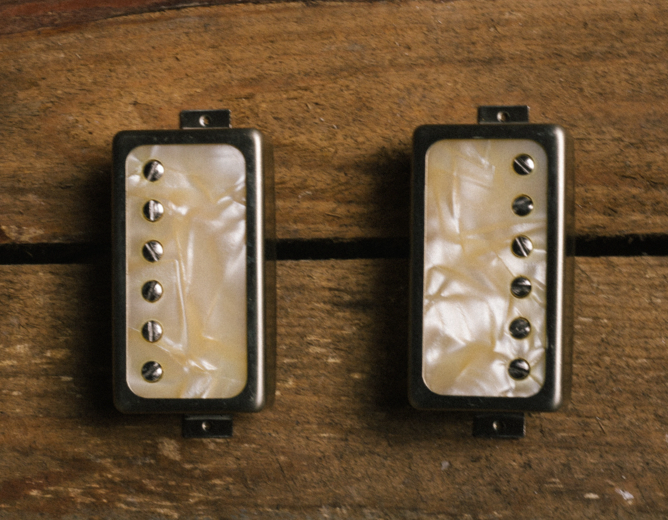 Apollo pickups set pearl buckers