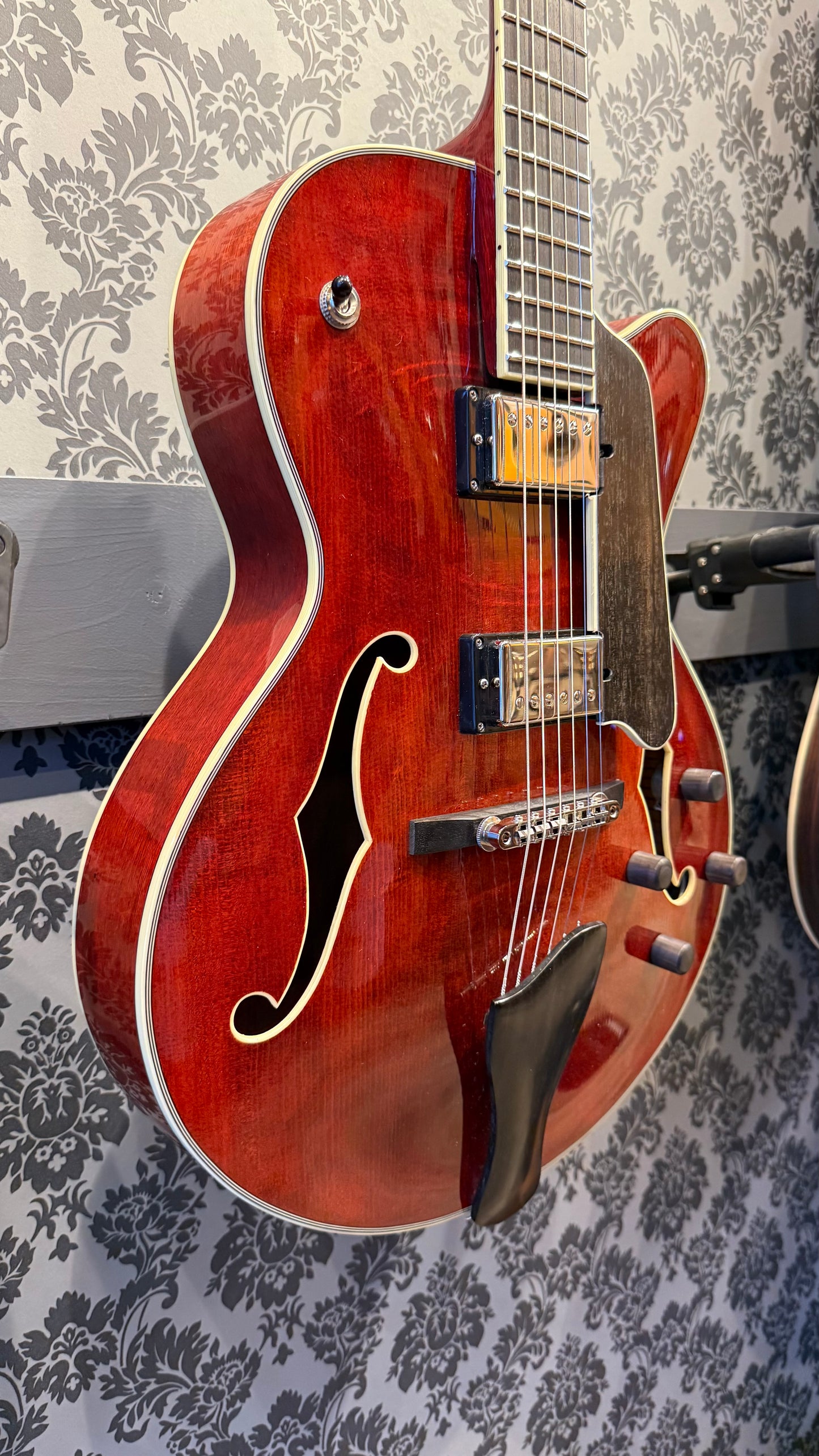 Eastman AR-603CED Archtop all solid incl.case