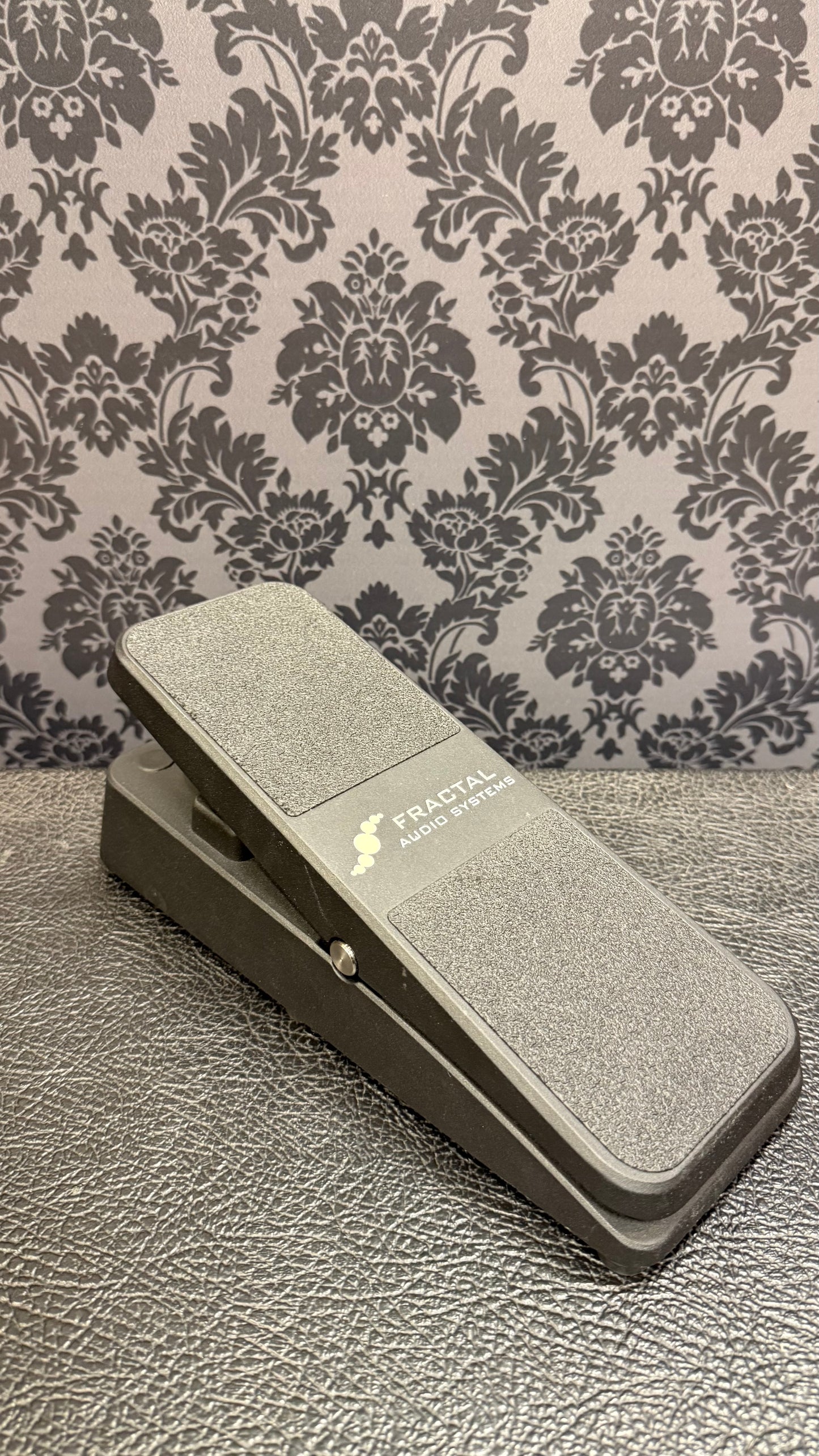 Fractal Audio FM9 MK II Turbo with G66 Redsound FR FR set (occasion)