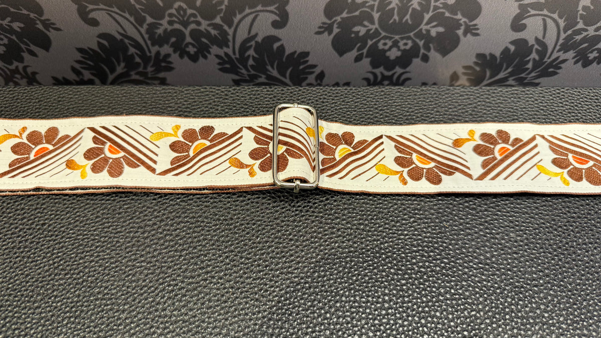Holy Cow Real Vintage Rising Flower Brown 70’s
