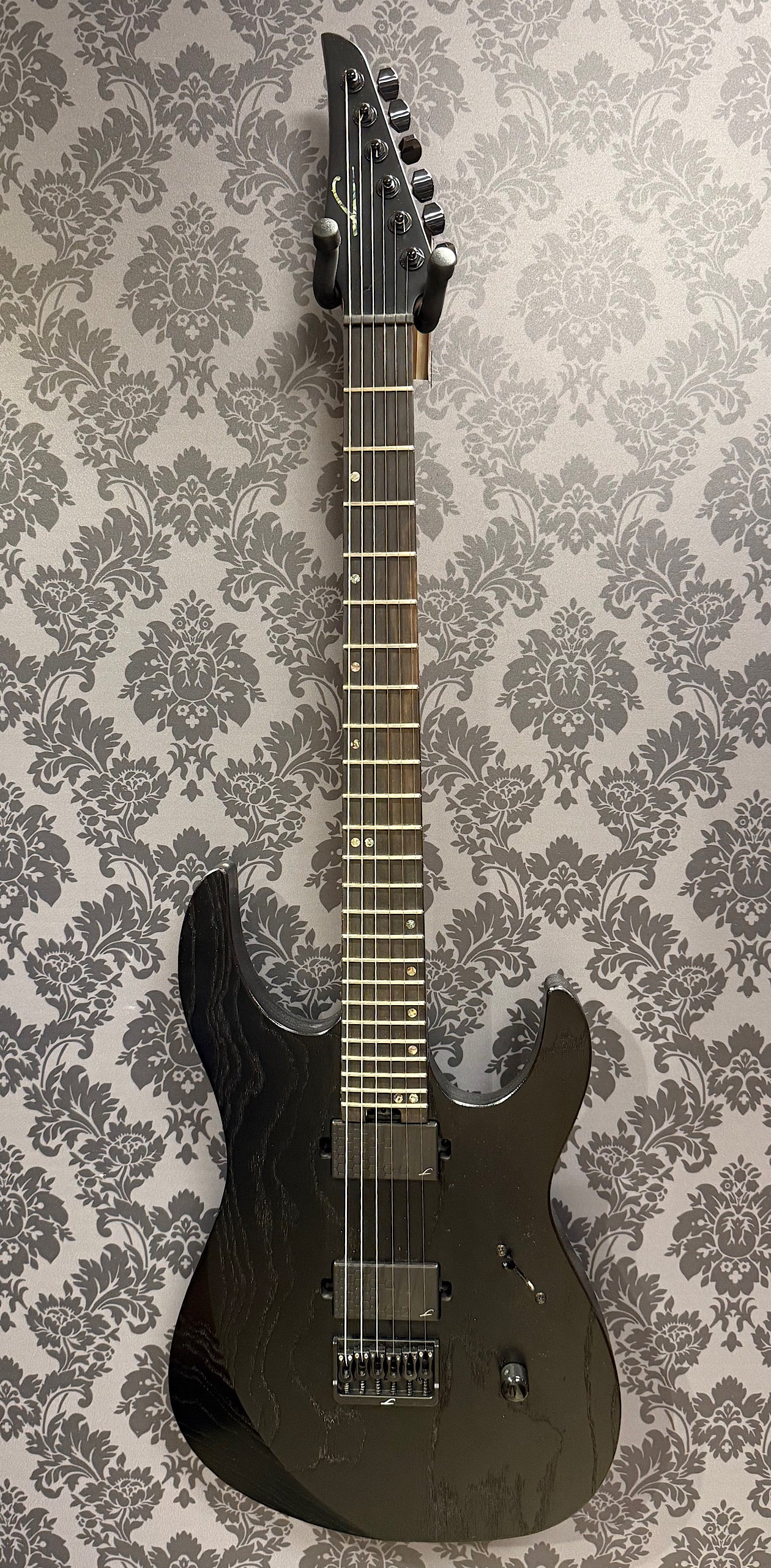 Legator N6P Ninja Performance Satin Black (occasion)