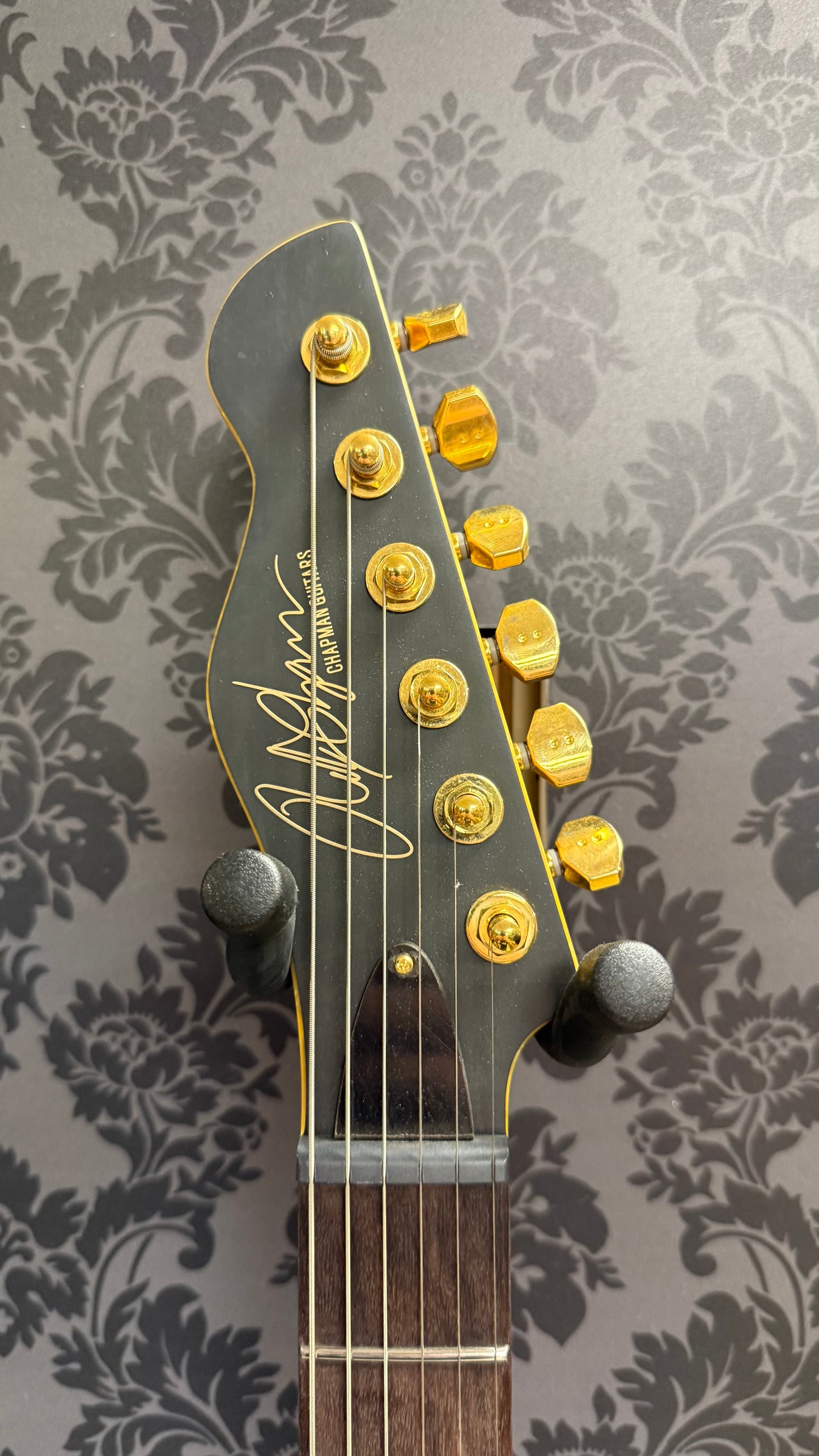 Chapman Chris Robertson Slate Black