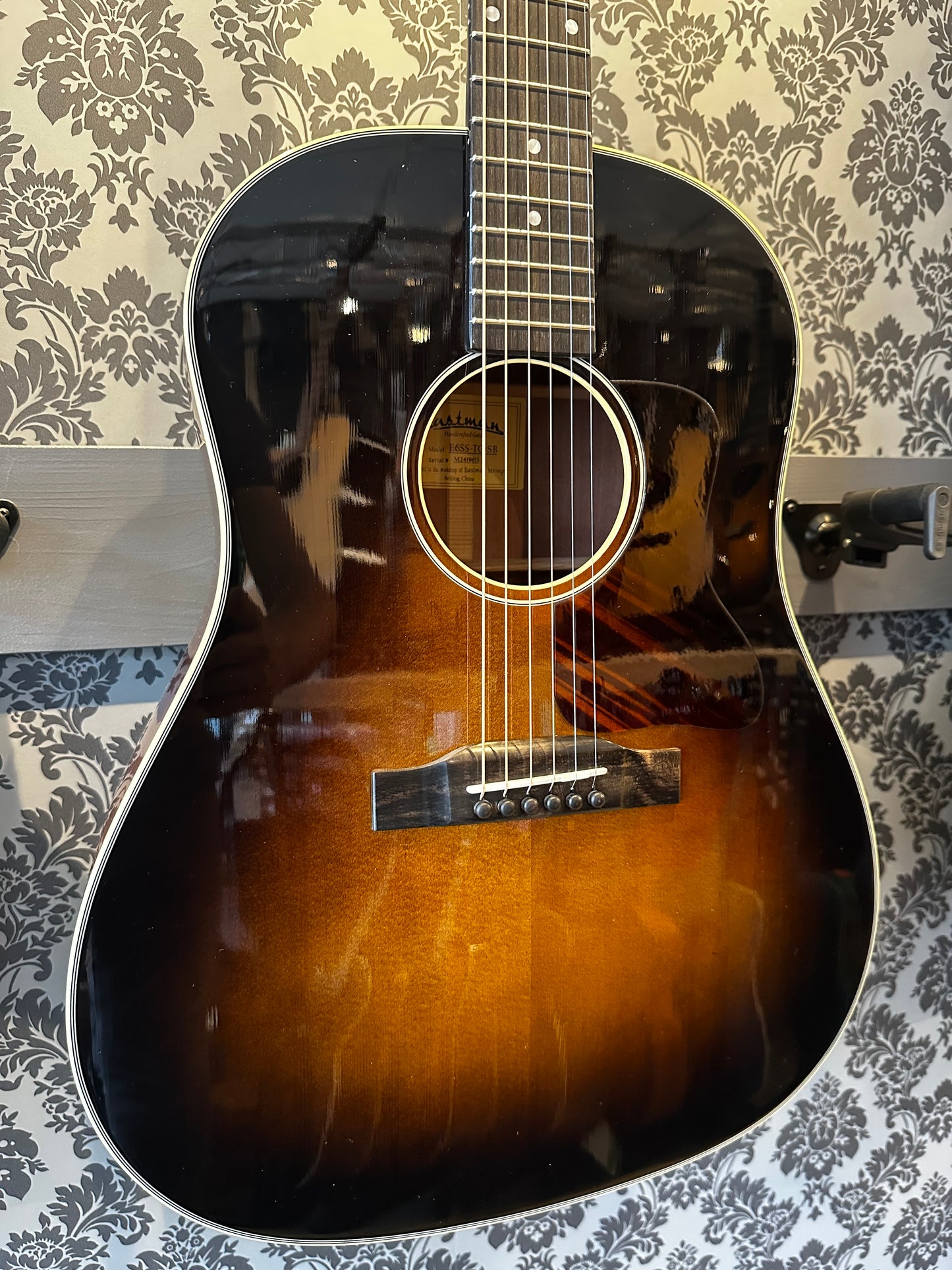 Eastman E6SS-TC Sunburst Incl. case