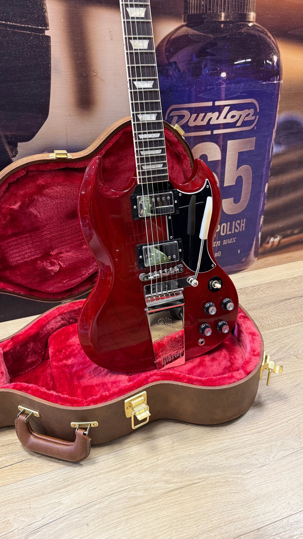Gibson SG 61 Standard Maestro VC + Case (occasion)