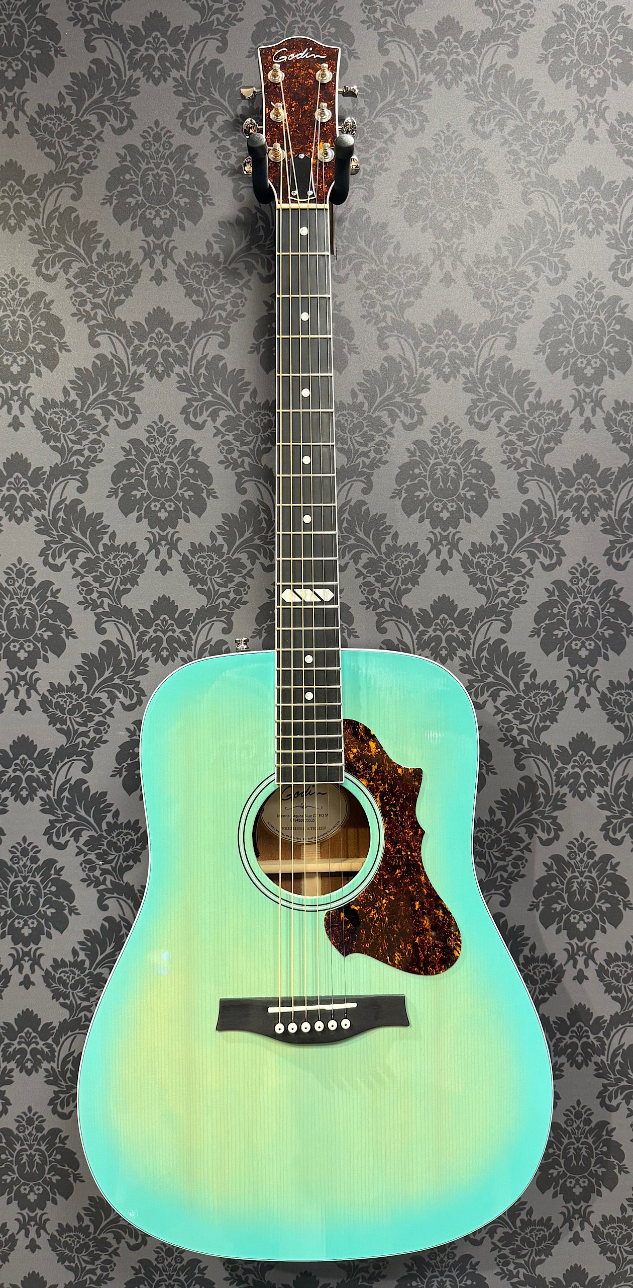 Godin Imperial Laguna Blue GT EQ incl. bag (occasion)