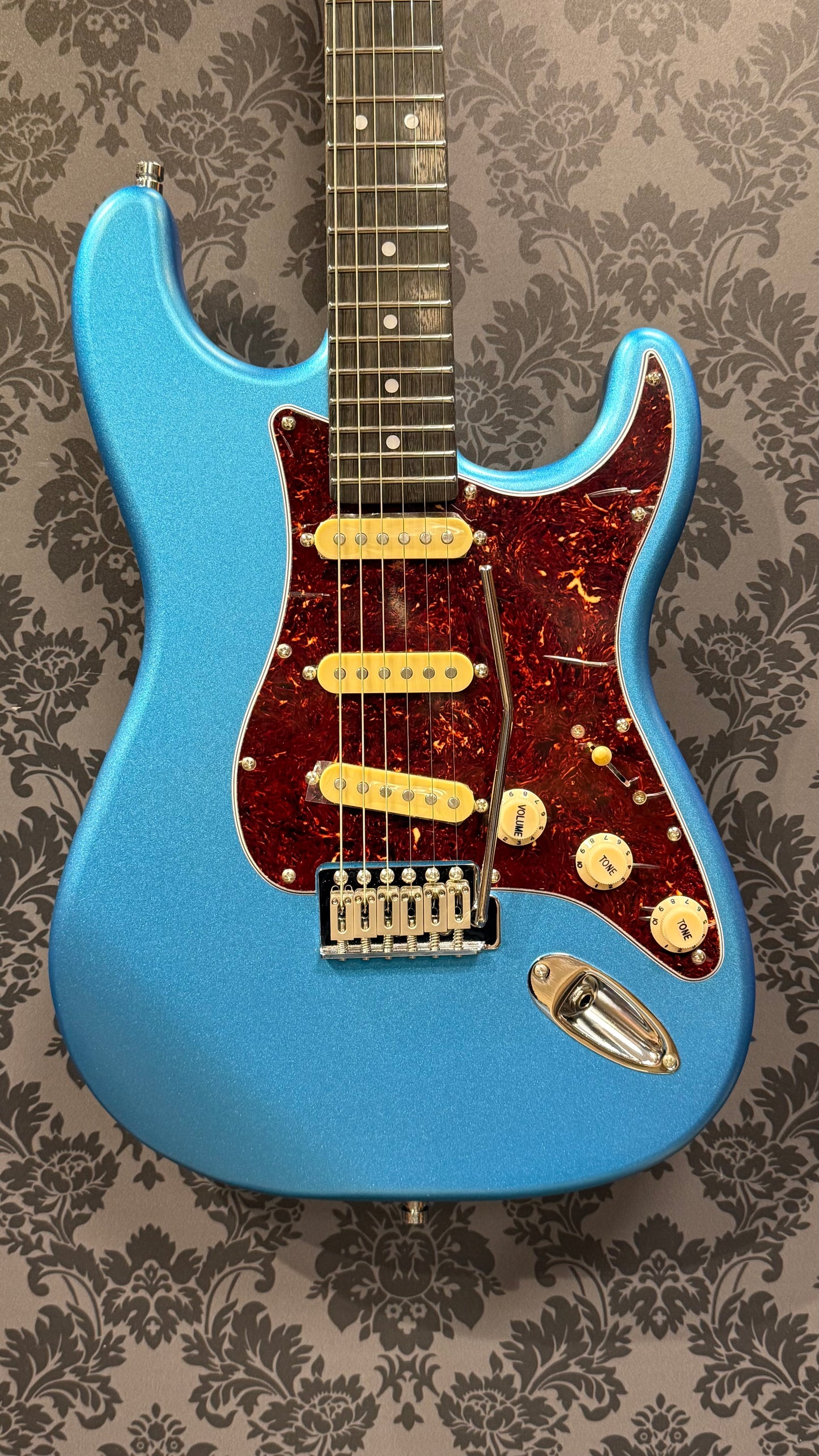 Patina Guitars PS-3 LPB S-style V Lake Blue